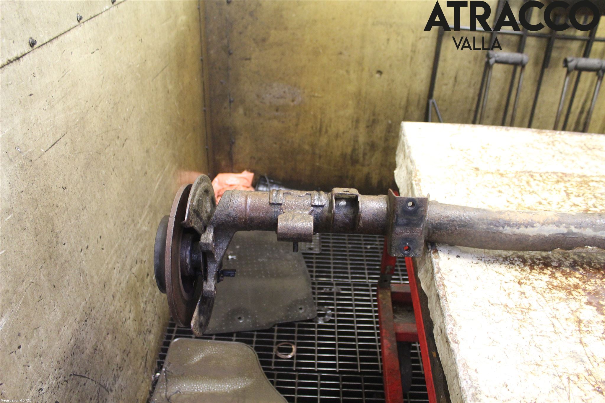 Volkswagen VW CADDY 11-15 Bakaxel