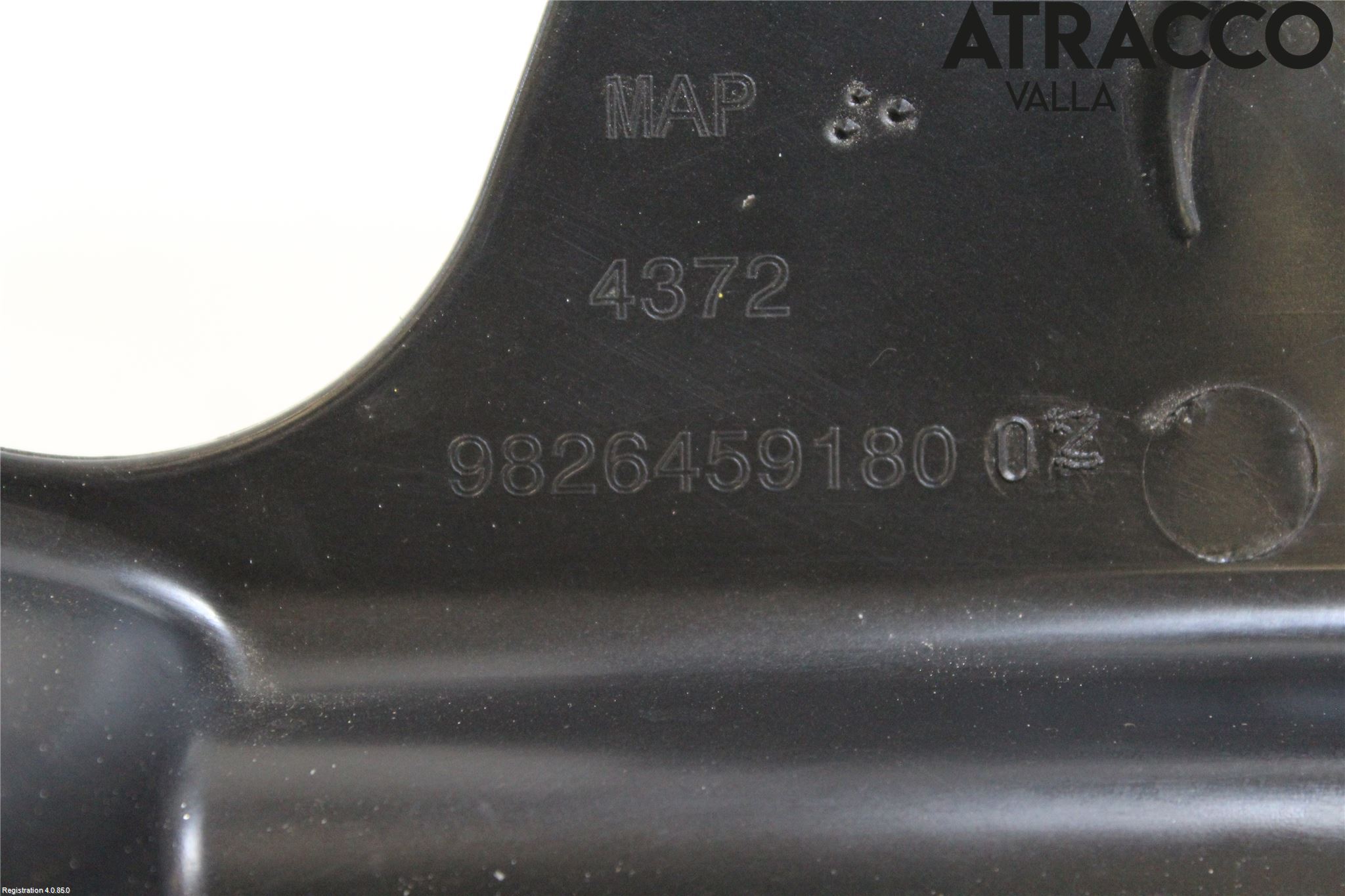 Peugeot 2008/E-2008 20- Hasplåt Plåt-Plast