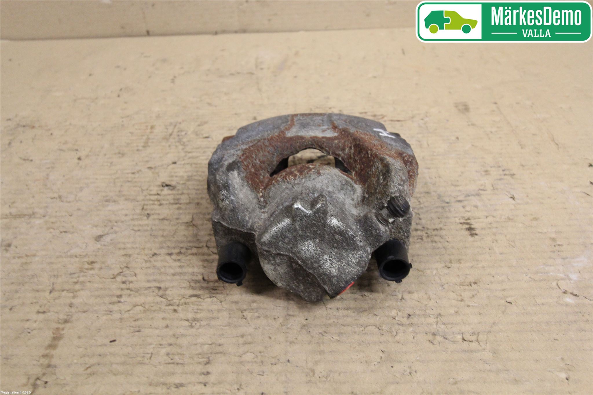 Dacia DUSTER 10-17 Bromsok Fram Höger