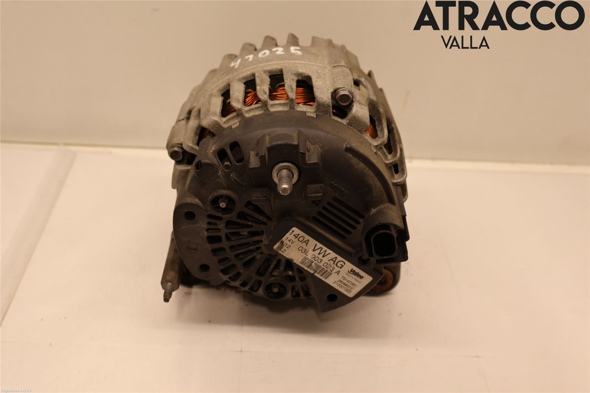 Volkswagen VW GOLF VI 09-13 Generator