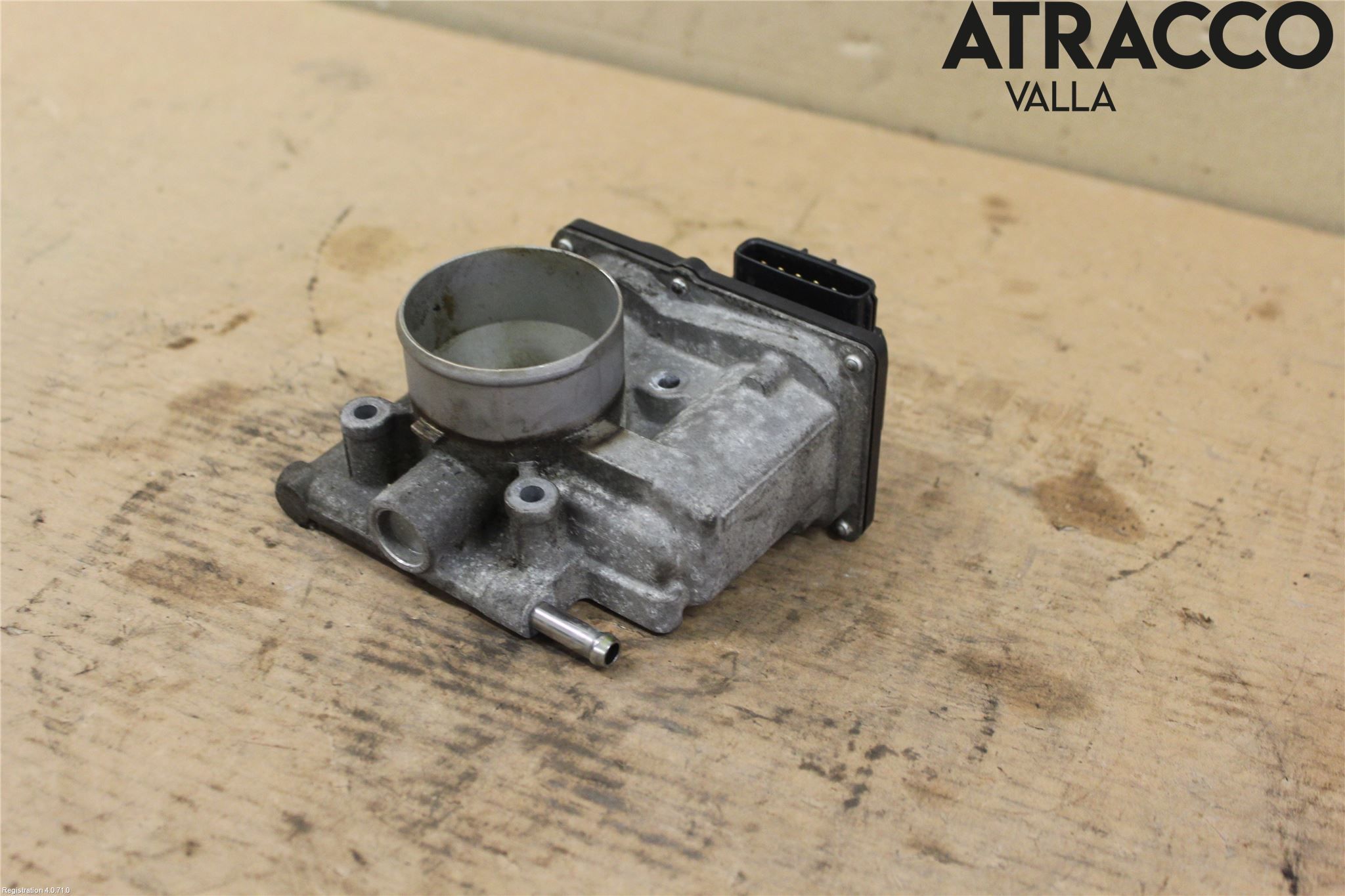 Mazda 2 (DE) 08-15 Injspjällhus