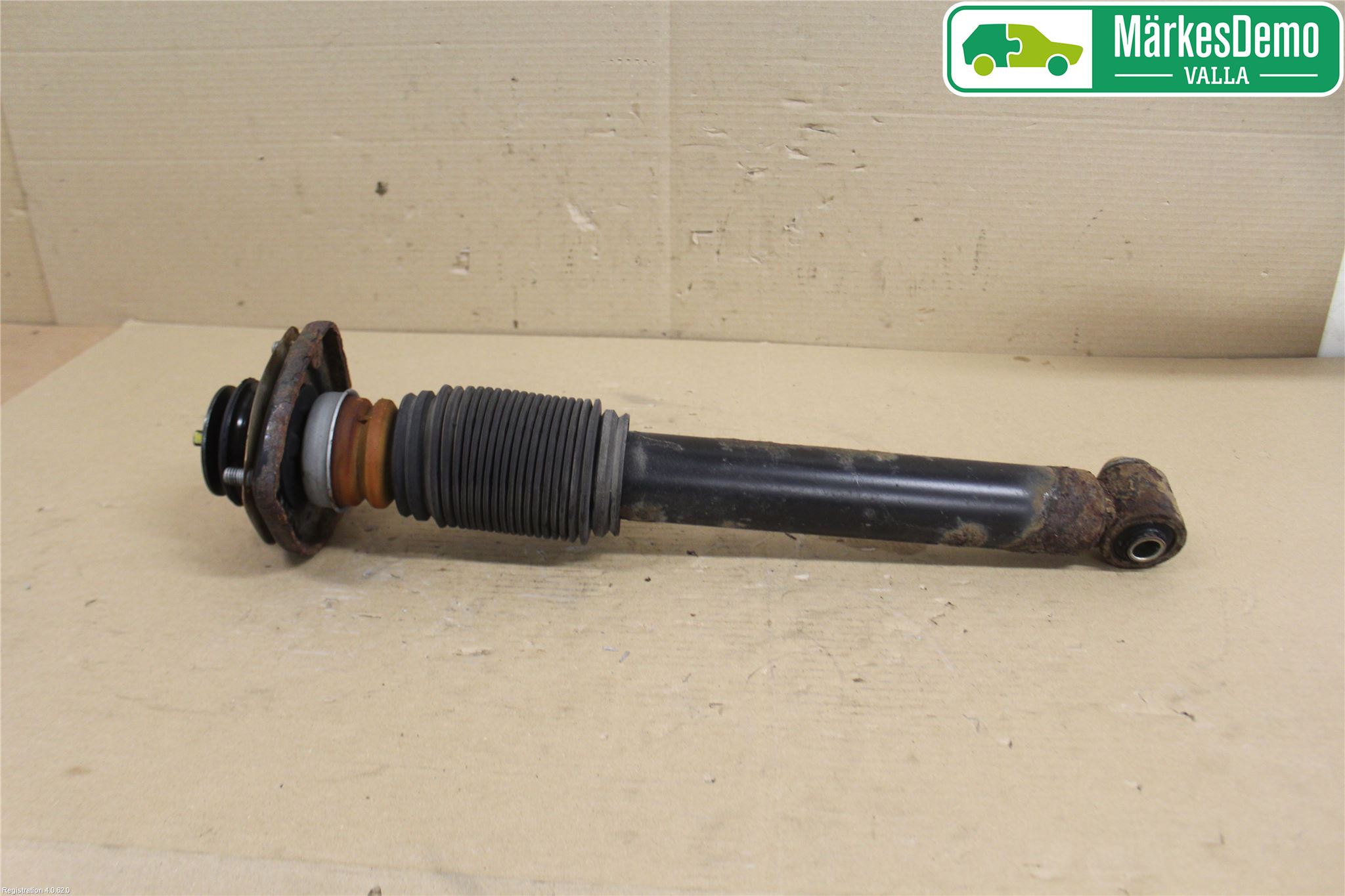 BMW X5 E53     99-06 Stötdämpare Bak