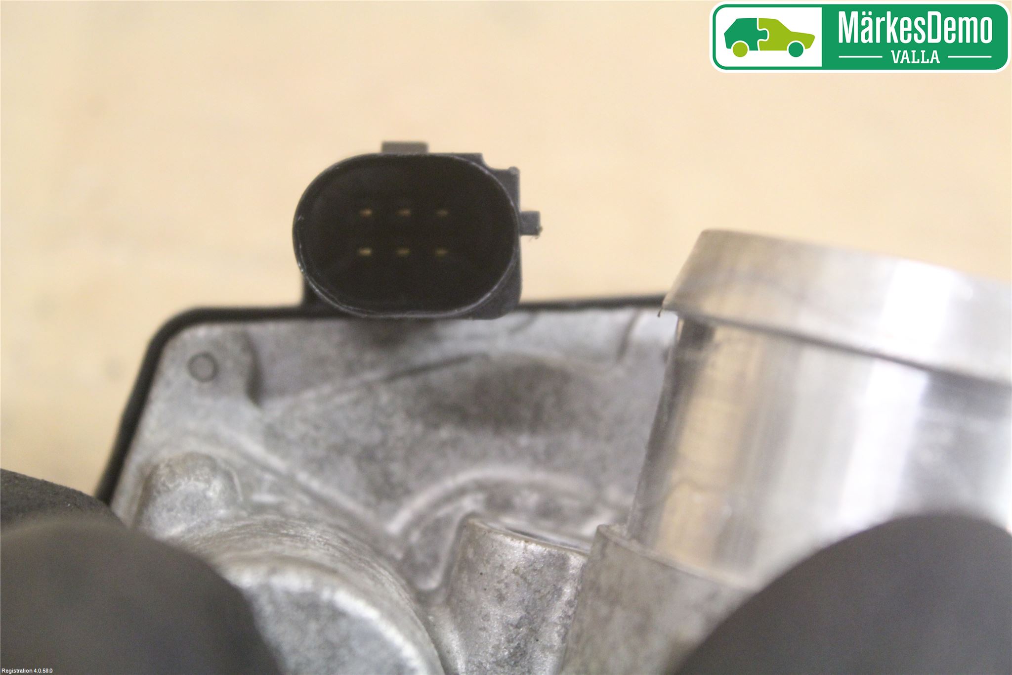 Ford FIESTA 13-17 Injspjällhus