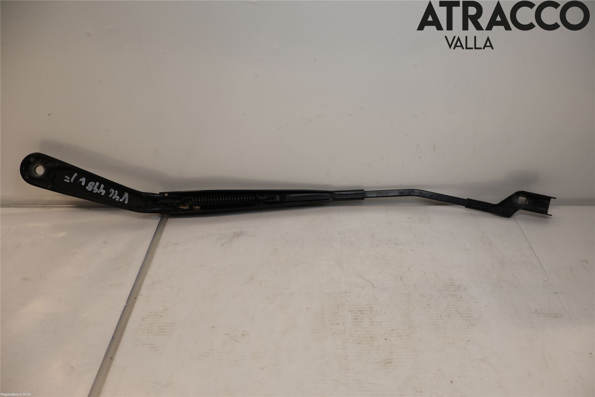 Jaguar XE (X760) 15-24 Torkararm Armar Vindruta