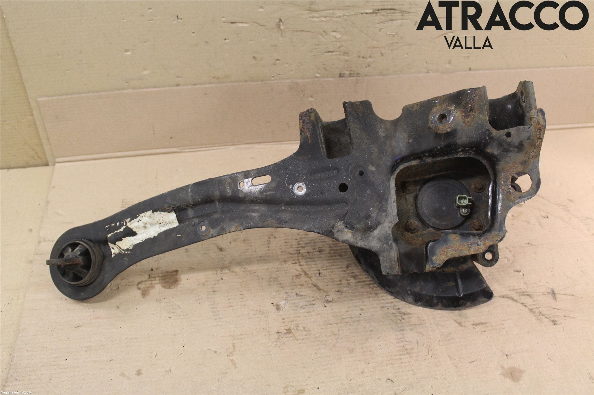 Ford FOCUS 15-18 Bärarm Bak Vänster