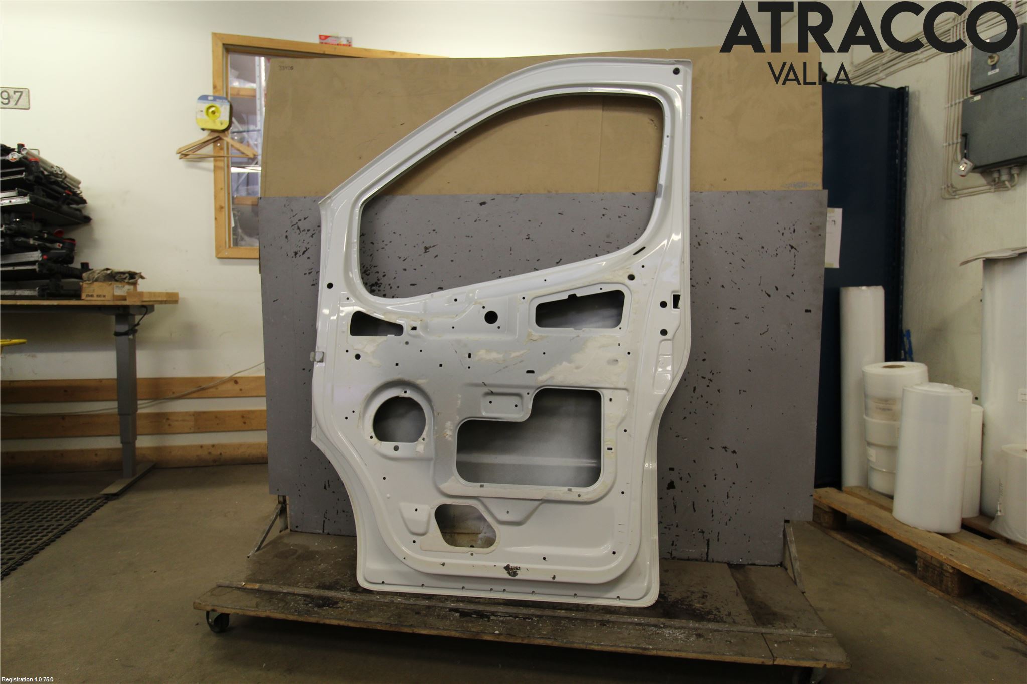 Nissan PRIMASTAR Dörr Fram Höger