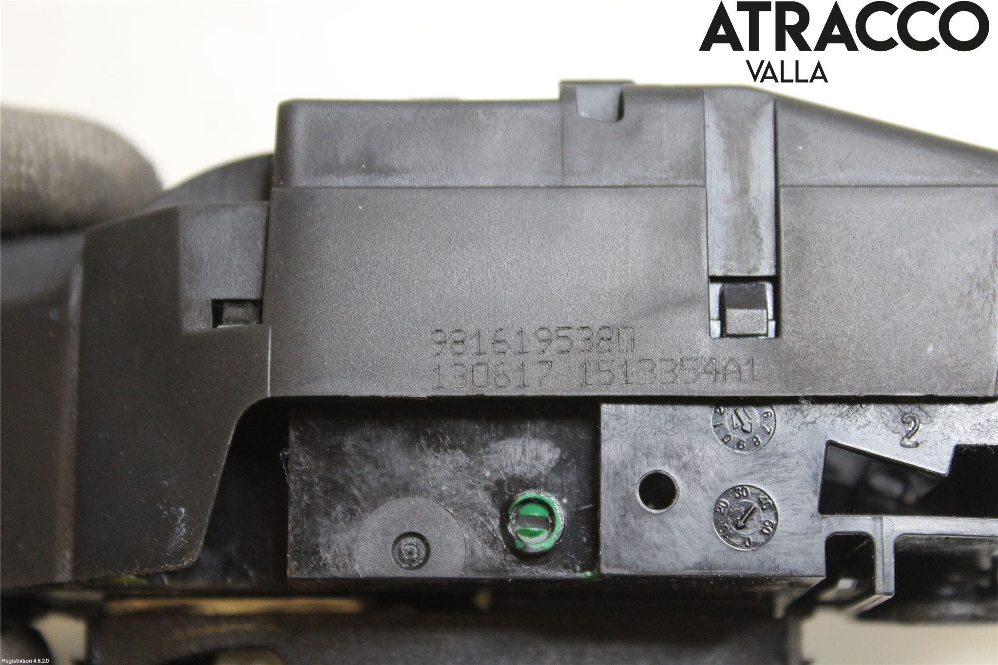 Peugeot 308 14-21 Låskista Baklucka