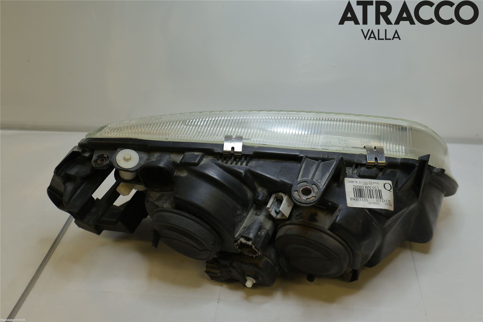 Nissan ALMERA    00-06 Strålkastare Vänster