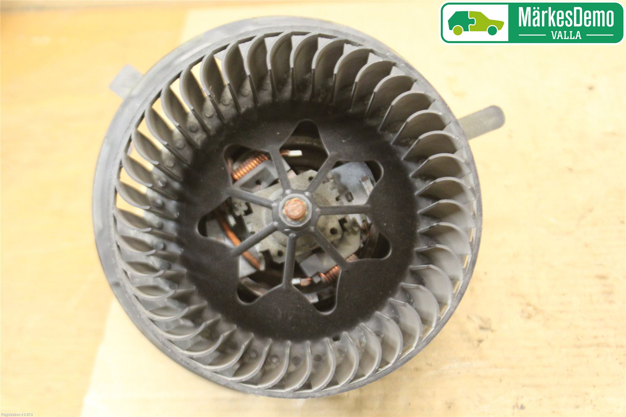 Volkswagen VW PASSAT 11-14 Värmefläkt