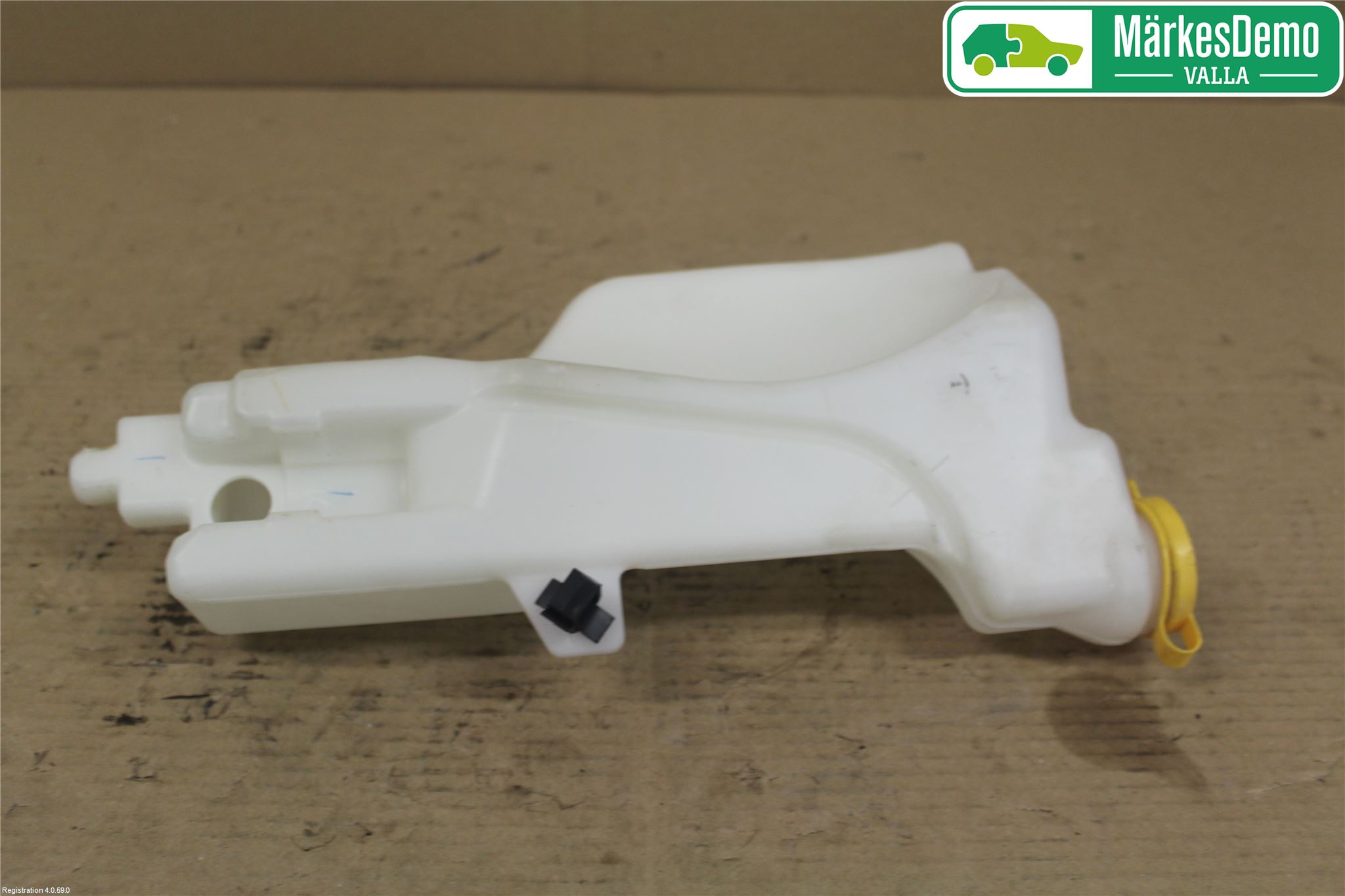 Ford RANGER EU/USA 07-11 Spolartank Vindruta