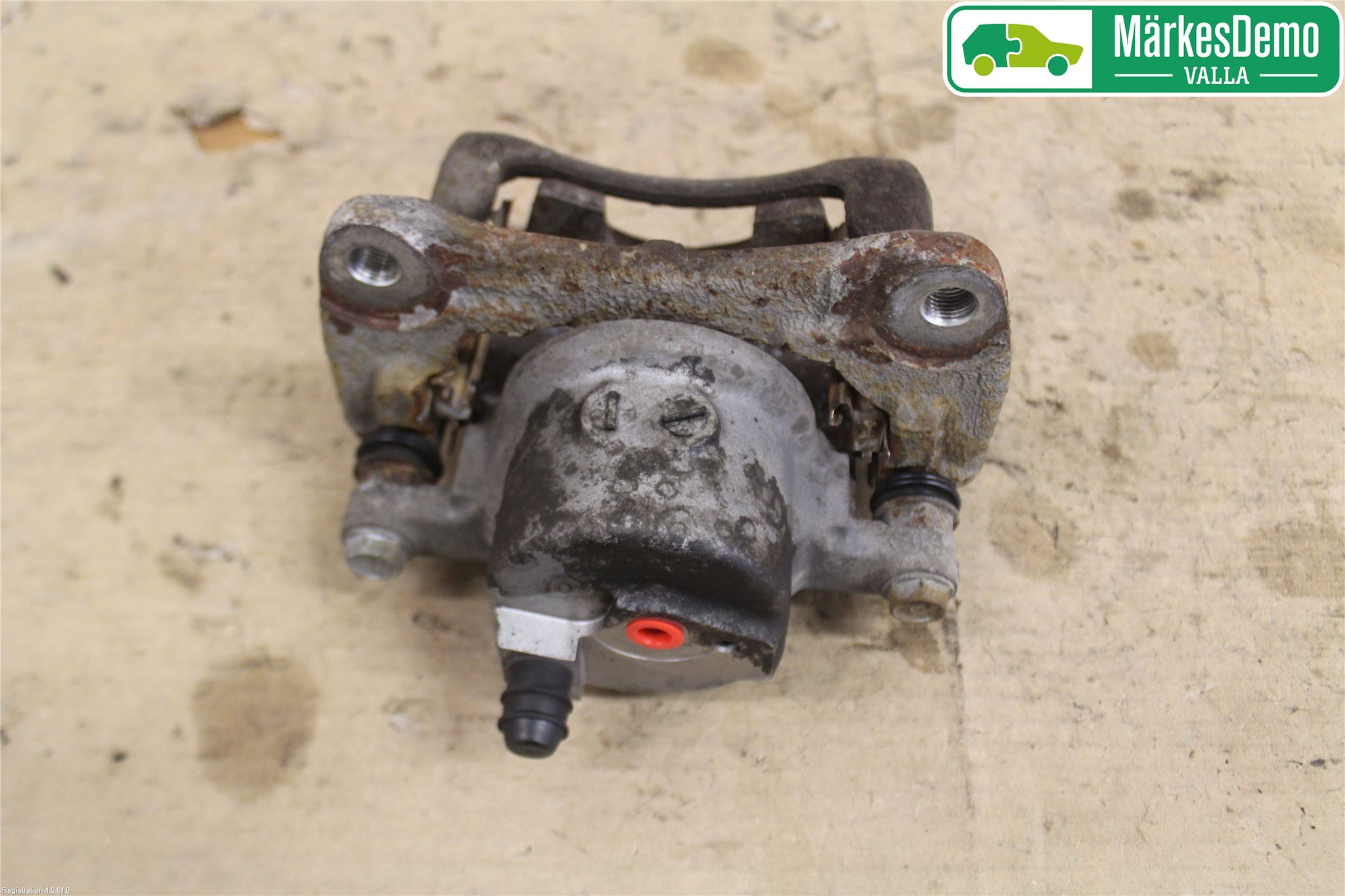 Toyota PRIUS NWH20 04-08 Bromsok Fram Höger