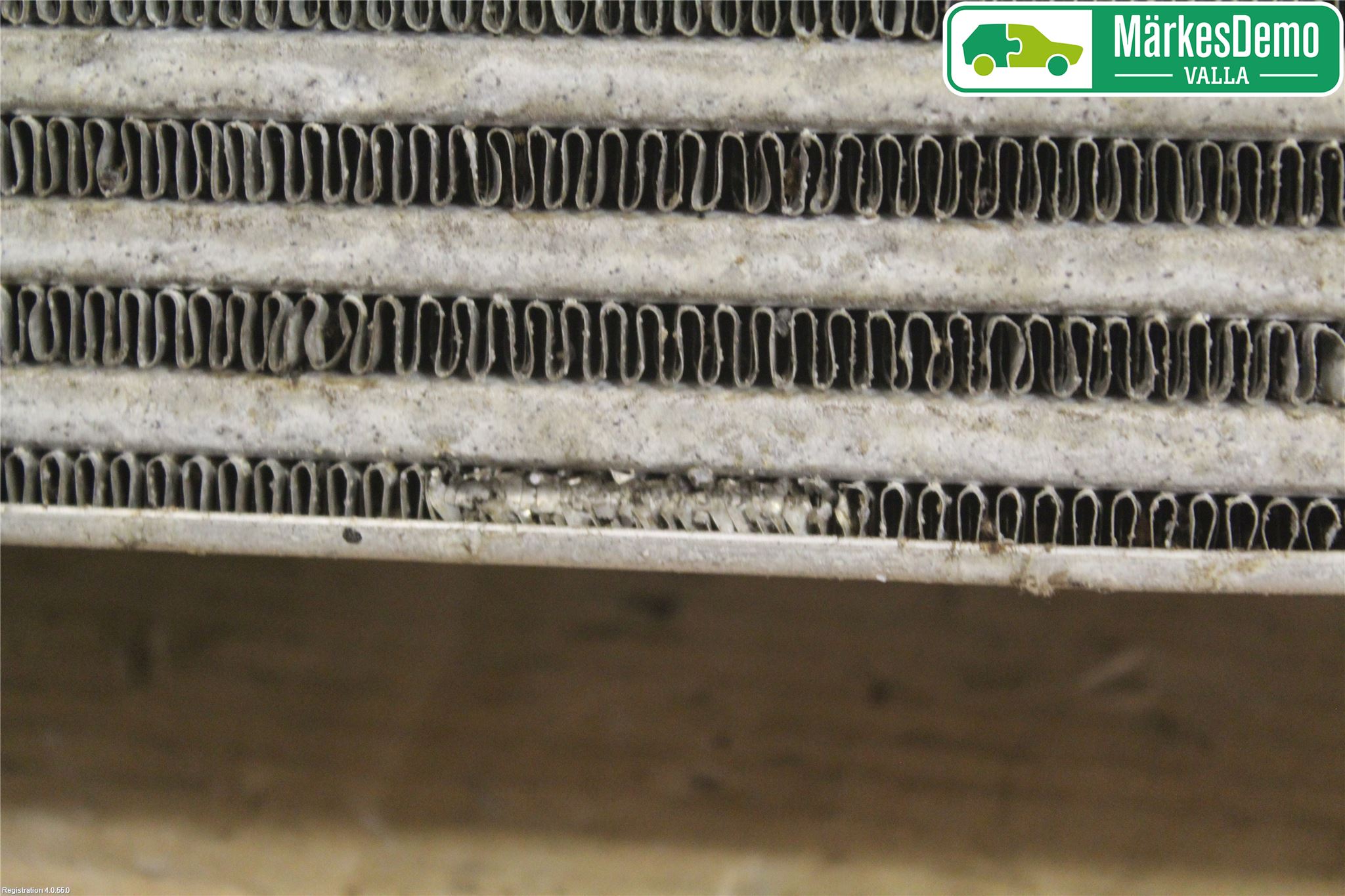 BMW 3 E90/91 SED/TOU 05-12 Laddluft-Intercooler Kyl