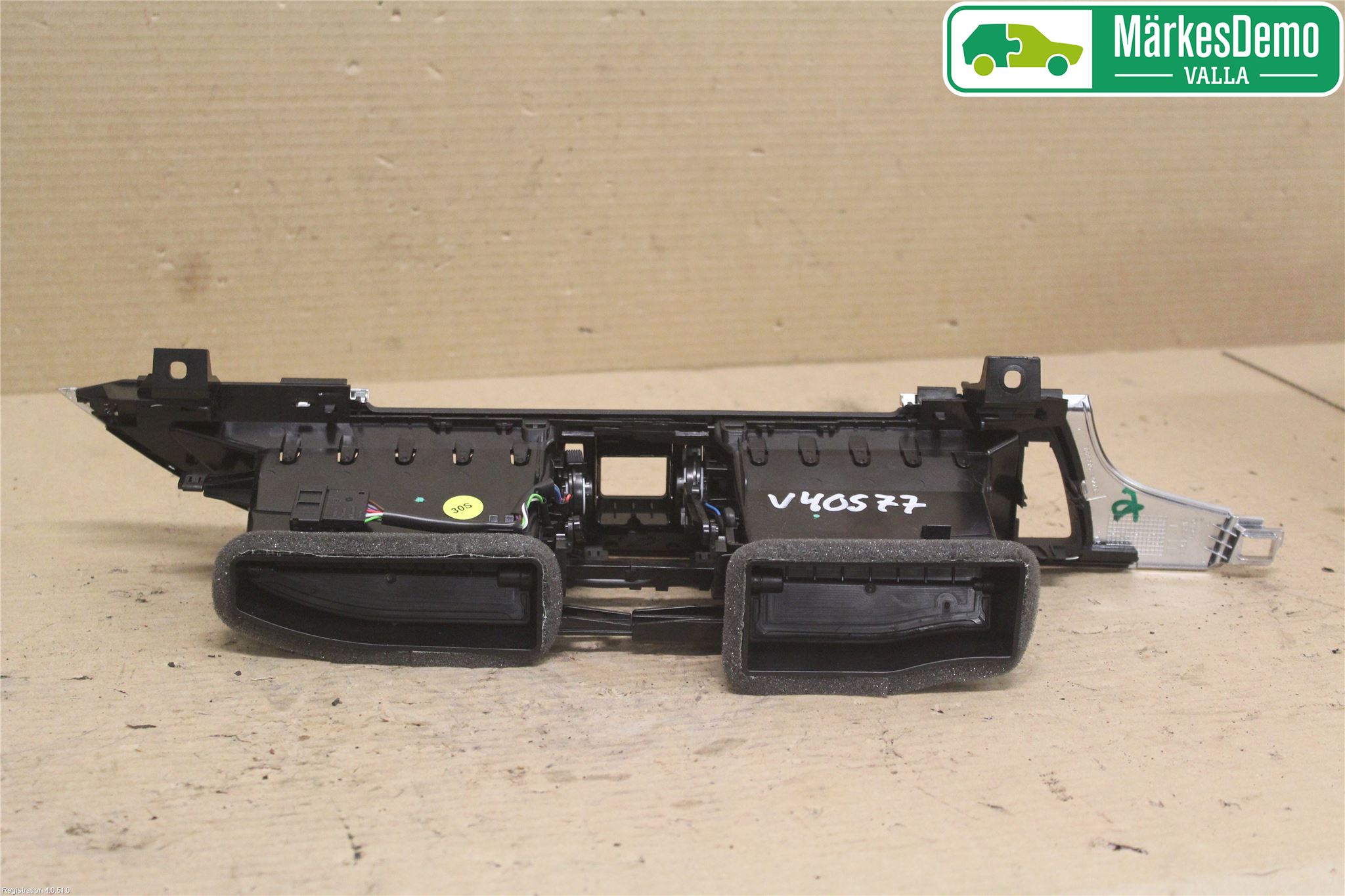 Audi A6 ALLROAD 12-18 Defrosterkanal-Munstycke