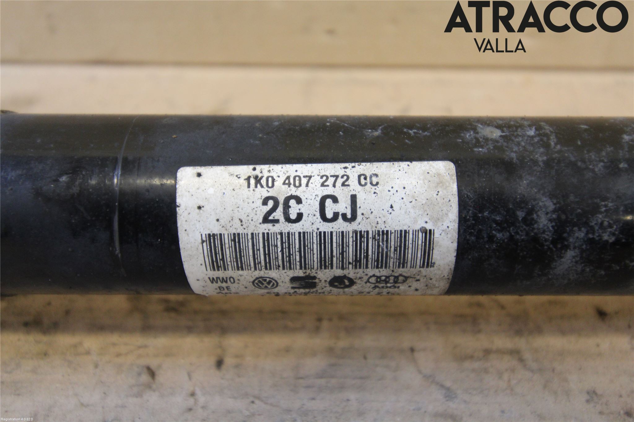 Volkswagen VW GOLF V 04-09 Drivaxel Fram Höger