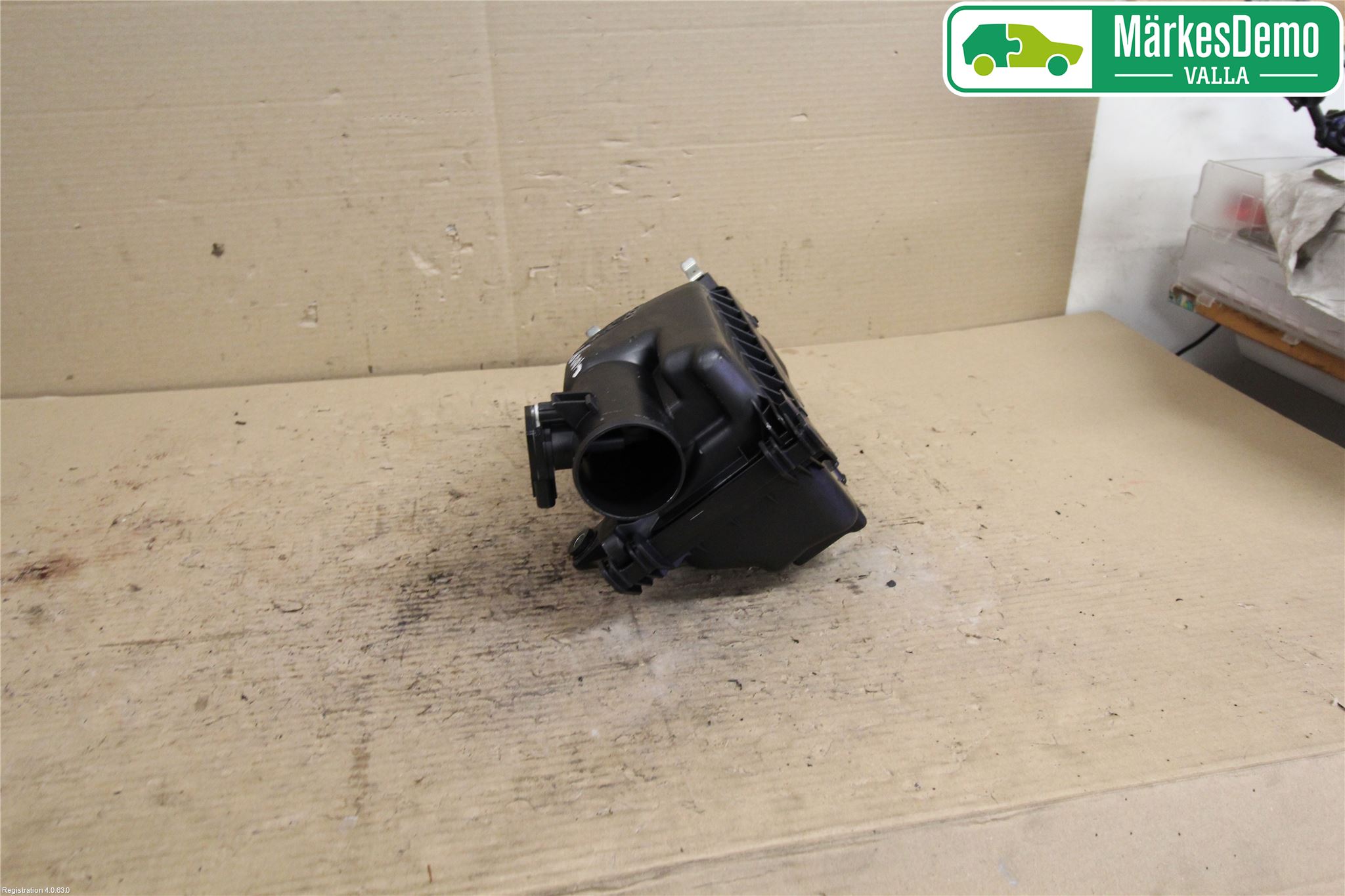 Toyota VERSO-S 11-16 Luftrenare