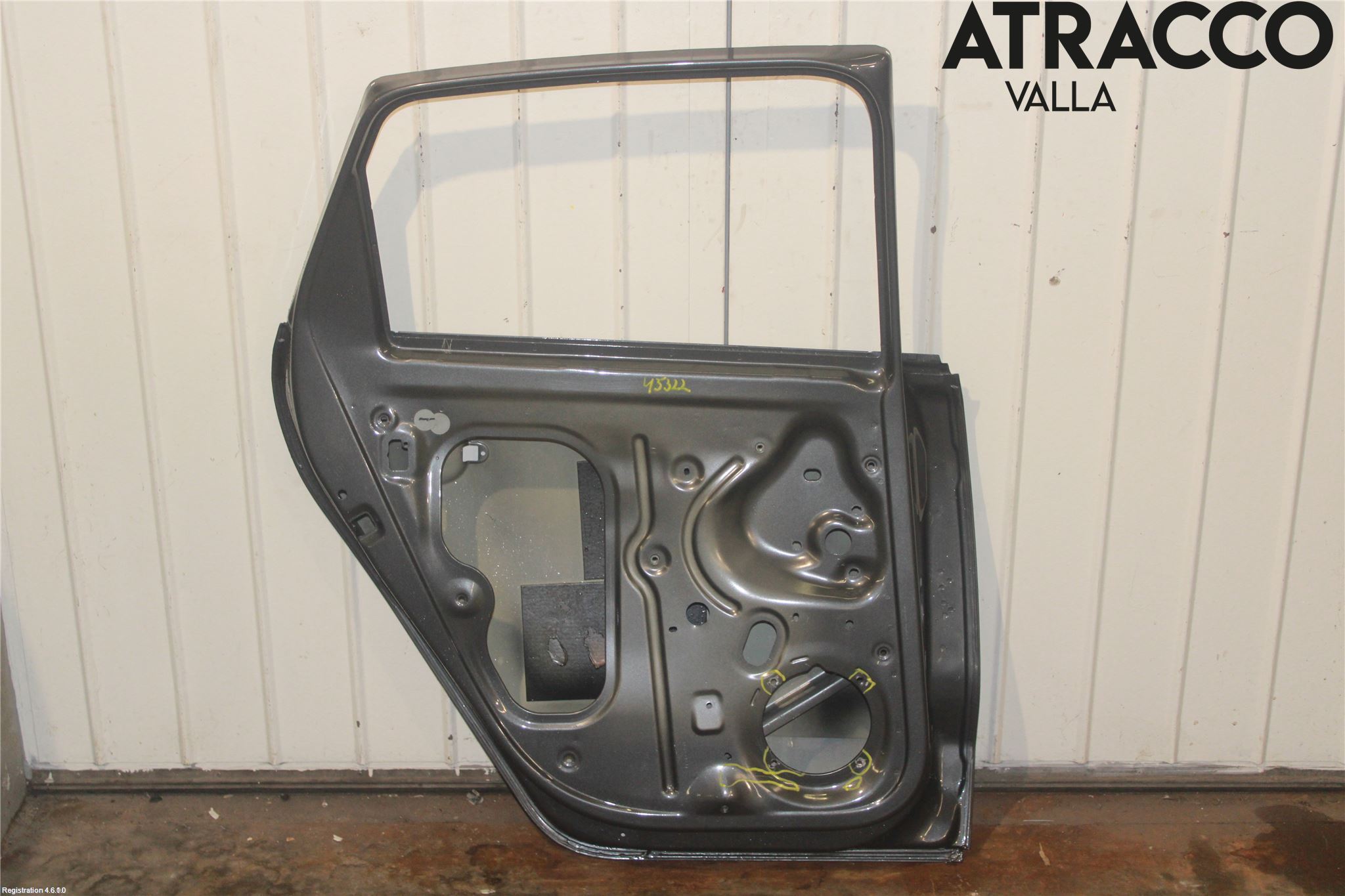 Volkswagen VW POLO 10-17 Dörr Bak Vänster