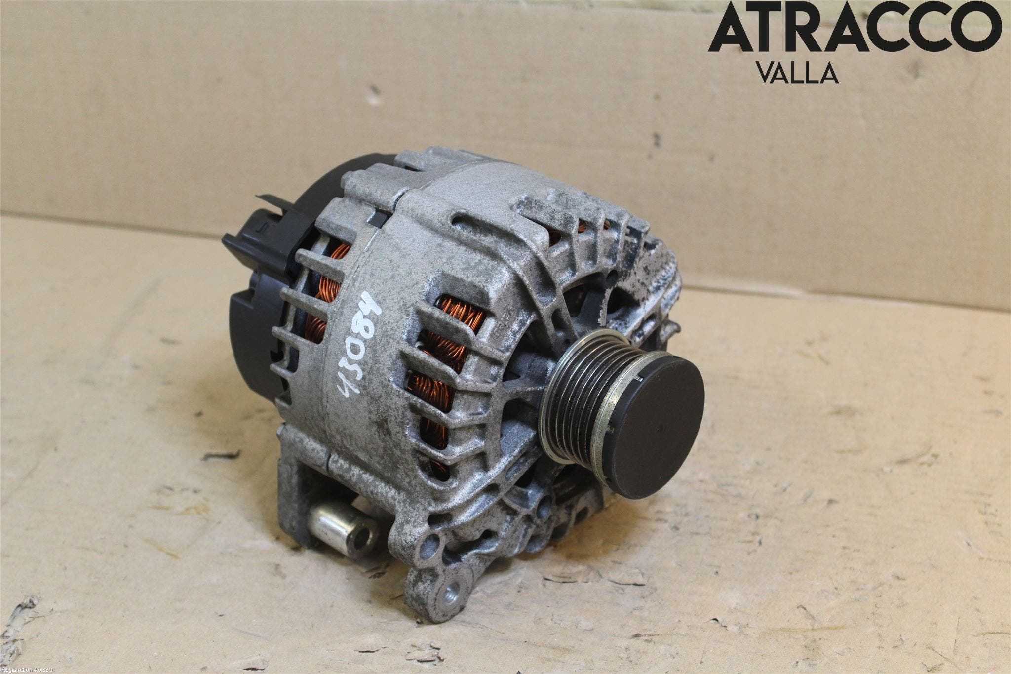 Volkswagen VW GOLF VI 09-13 Generator