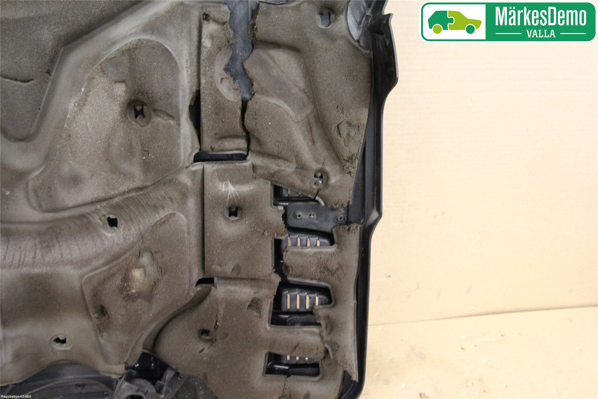 Audi Q7/SQ7 Motorkåpa