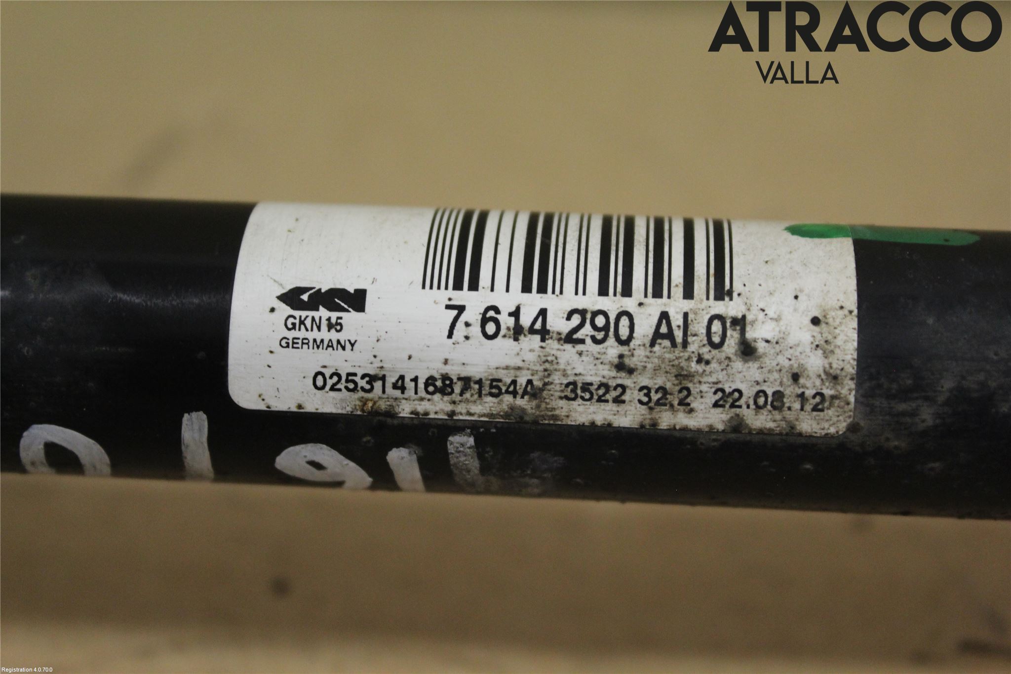 BMW 5 F10/F11/F18 09-17 Drivaxel Bak Höger
