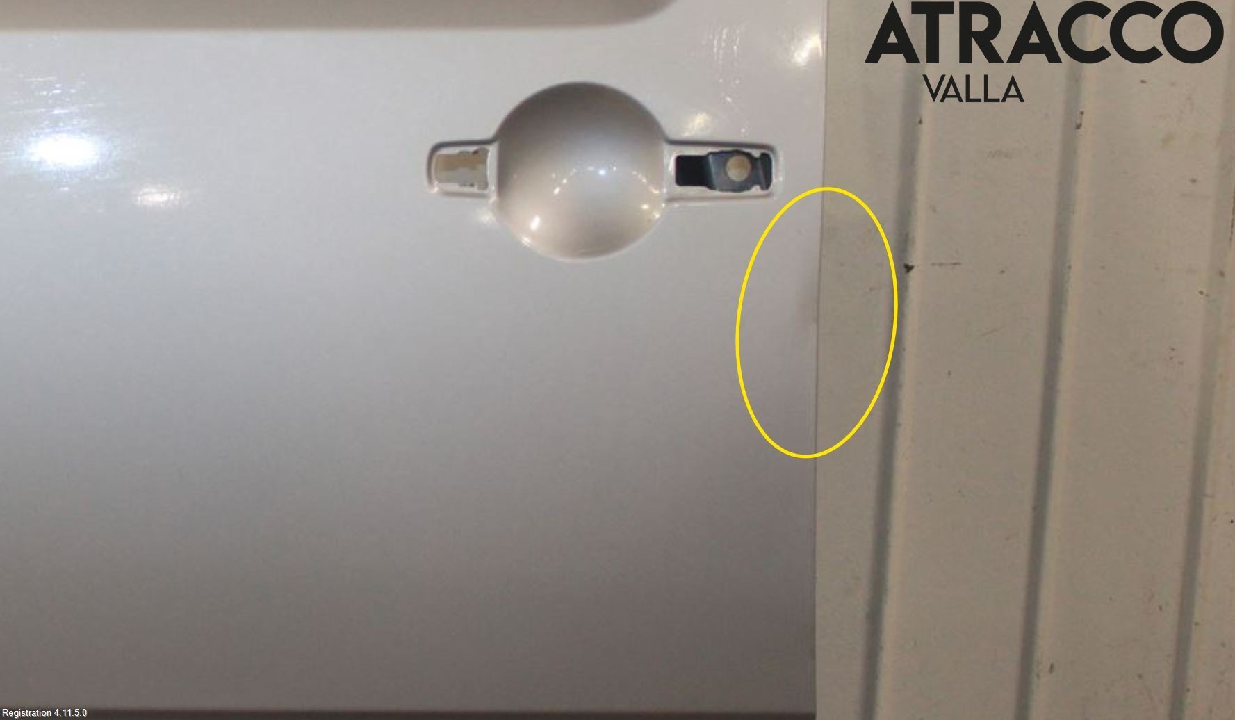 Nissan NAVARA 05-16 Dörr Fram Vänster