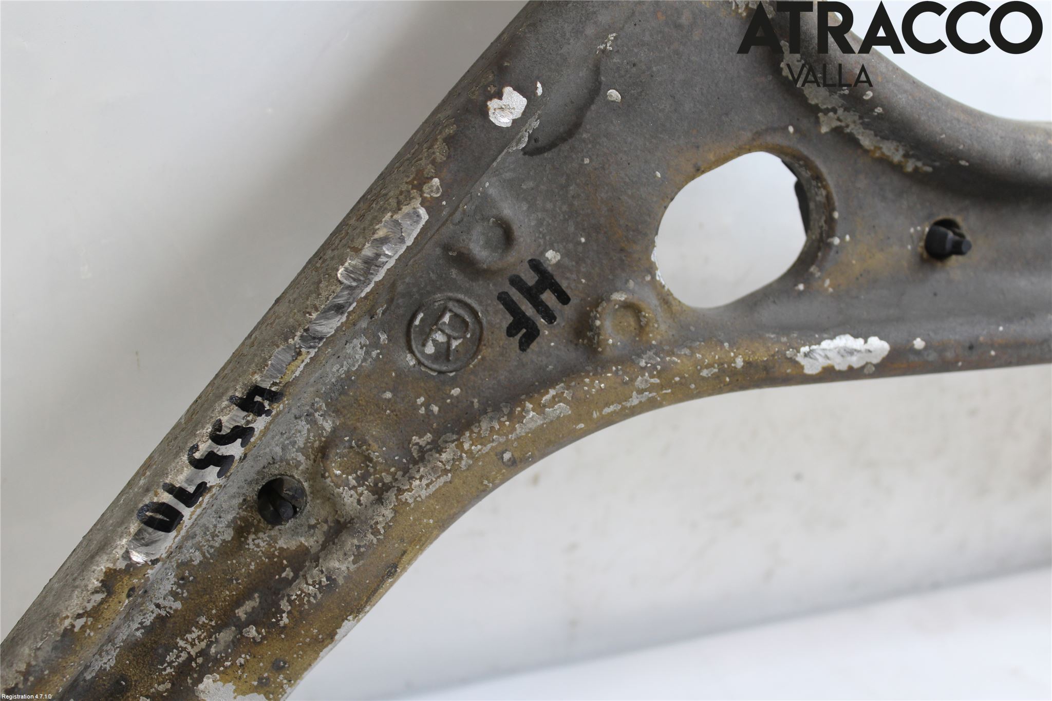 Mercedes-Benz MB GLA-KLASS (X156) 13-20 Bärarm Fram Undre Hö