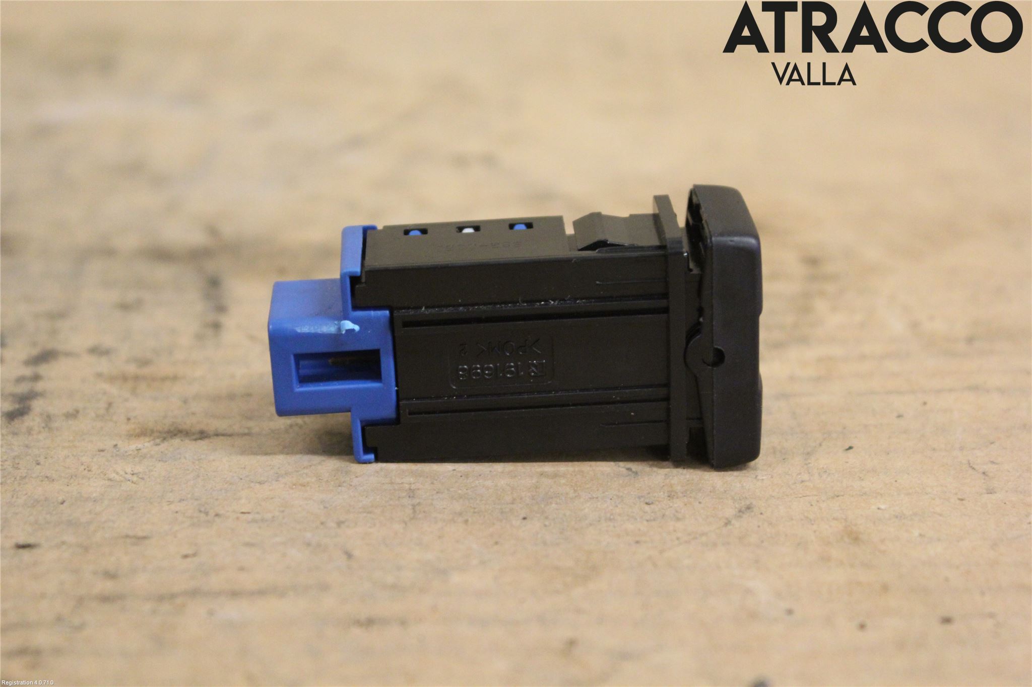 Toyota AURIS 13-19 Strömställare Stolvärme