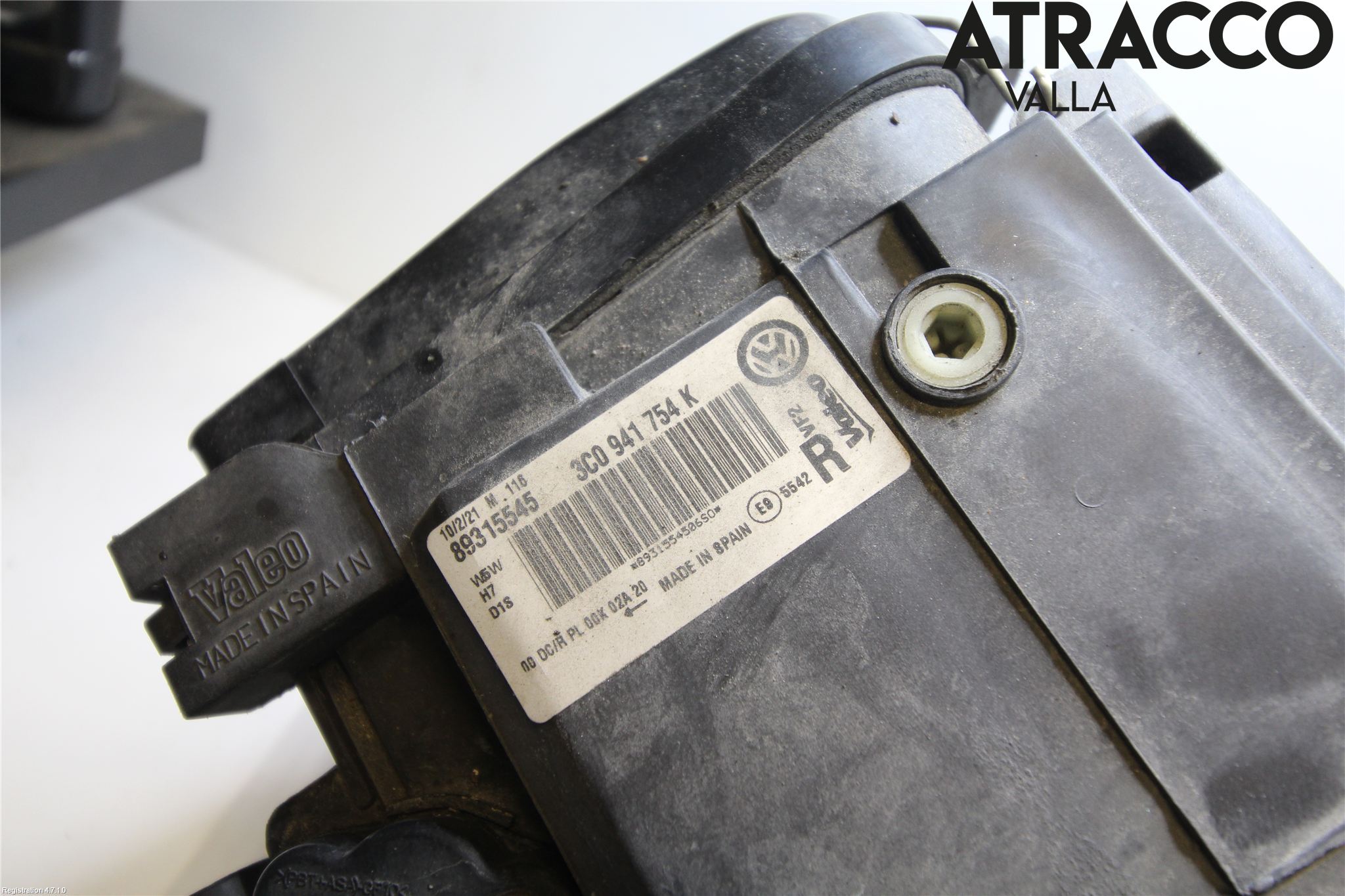 Volkswagen VW PASSAT 05-11 Strålkastare Höger