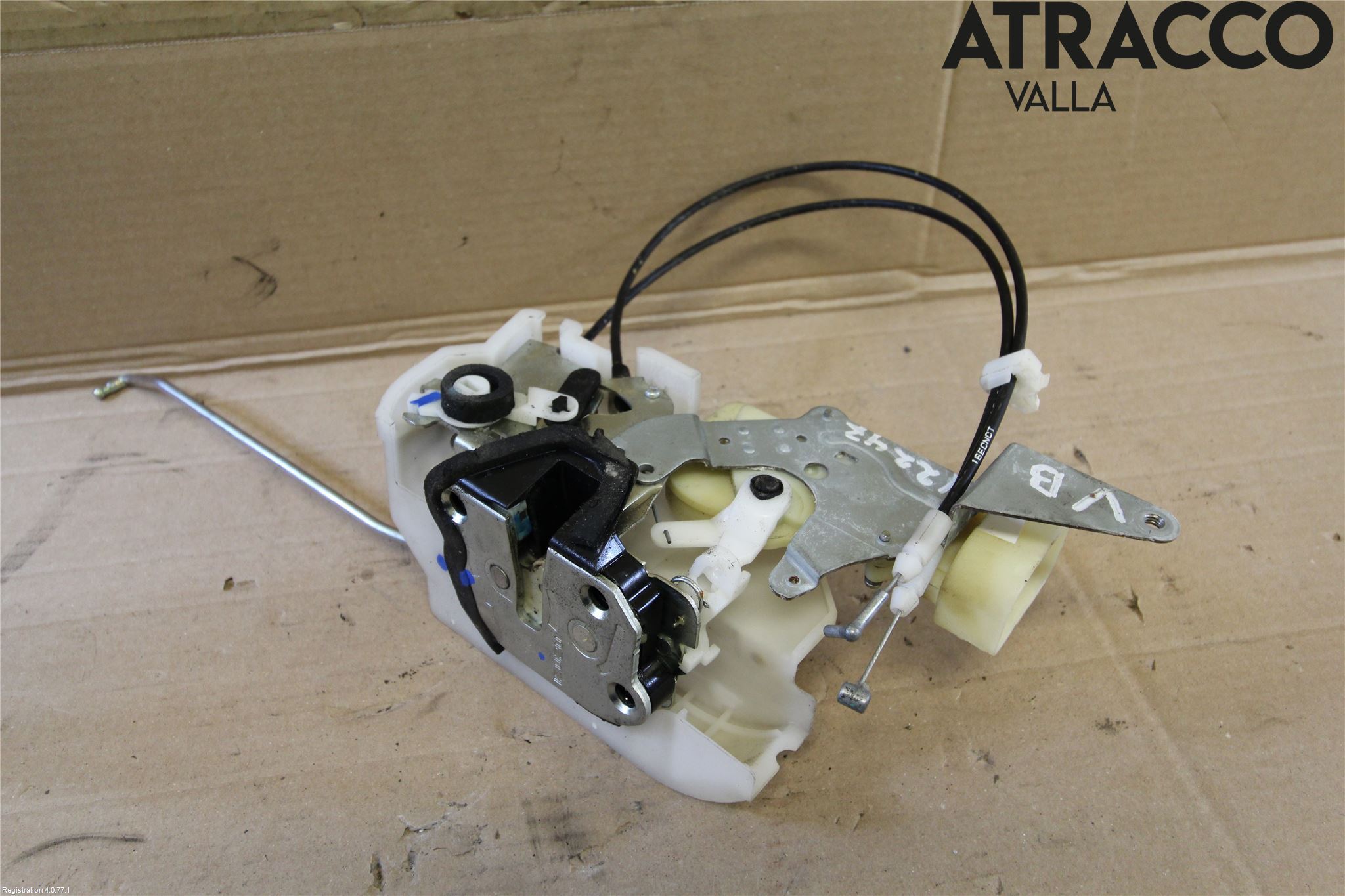 Isuzu D-MAX Låskista-Dörrlås