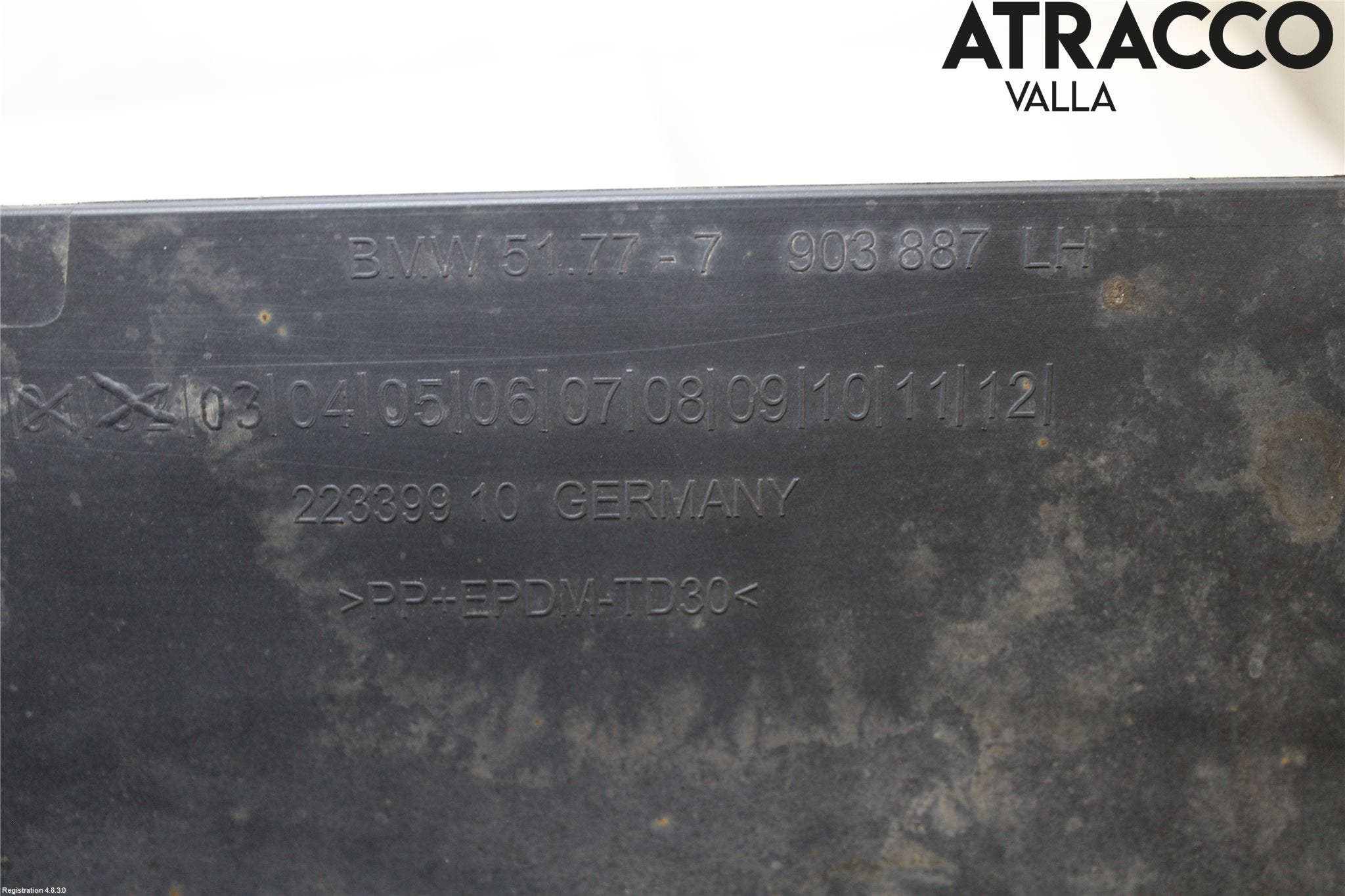 BMW 5 F10/F11/F18 09-17 Sidokjol Vä