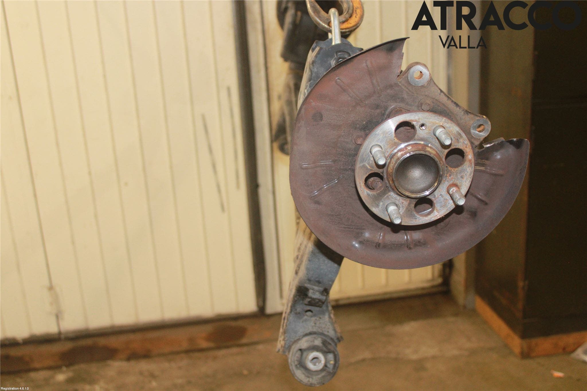 Kia STONIC 18->> Bakaxelbalk