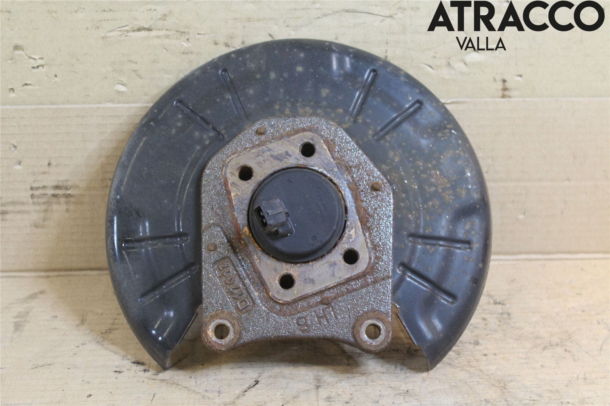 Kia STONIC 18->> Bromssköld Bak