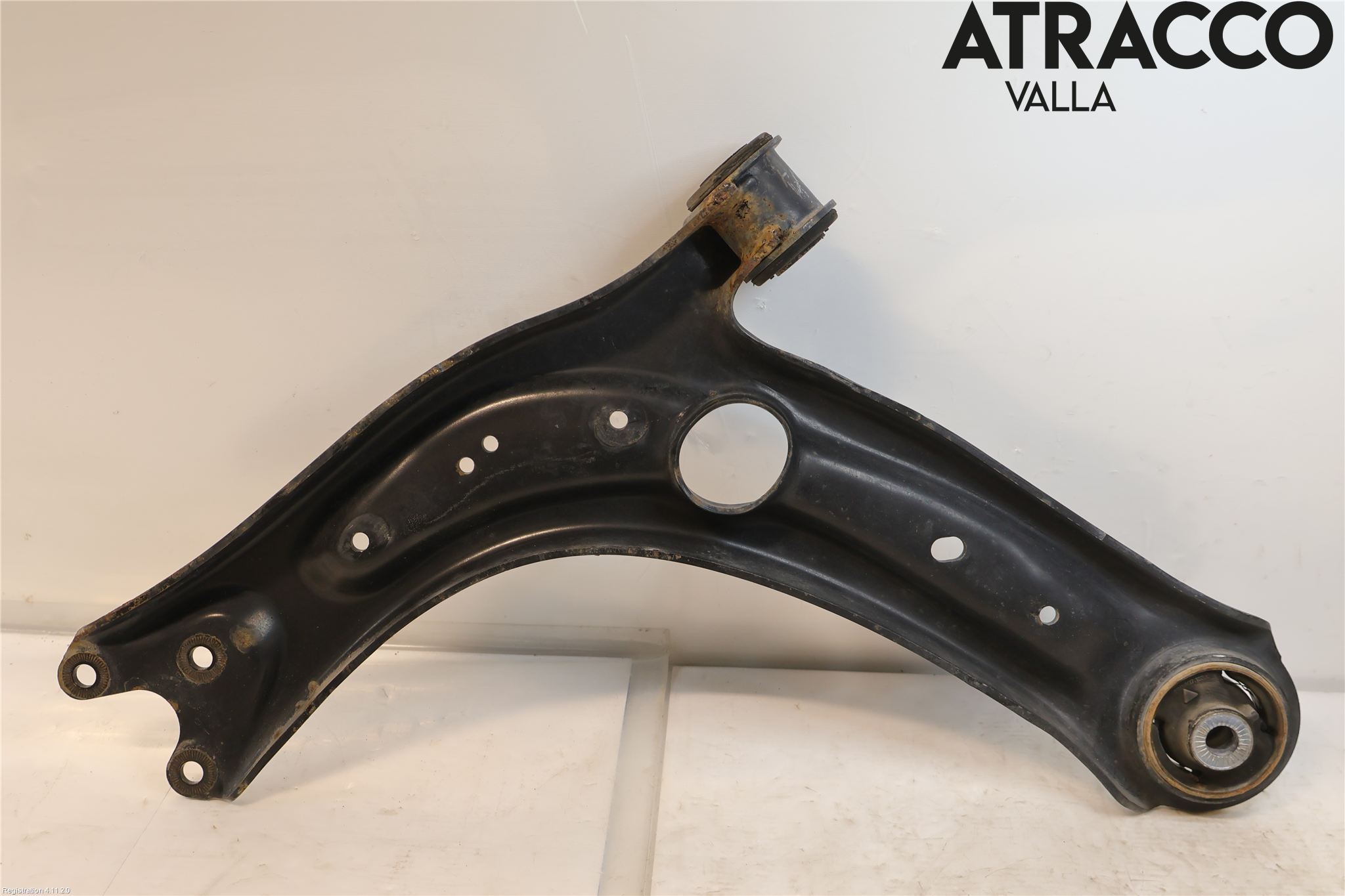 Volkswagen VW PASSAT 15-19 Bärarm Fram Undre Hö