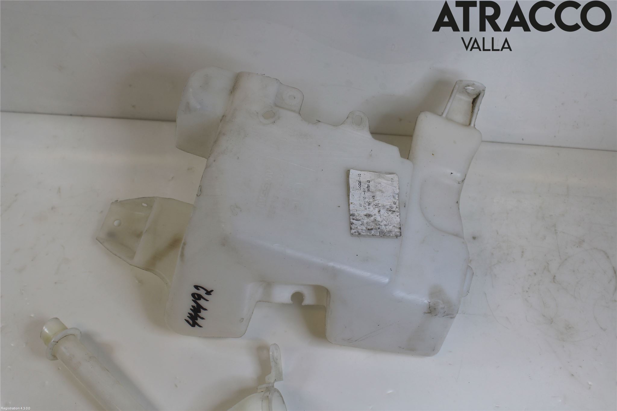 Nissan QASHQAI 14-17 Spolartank Vindruta