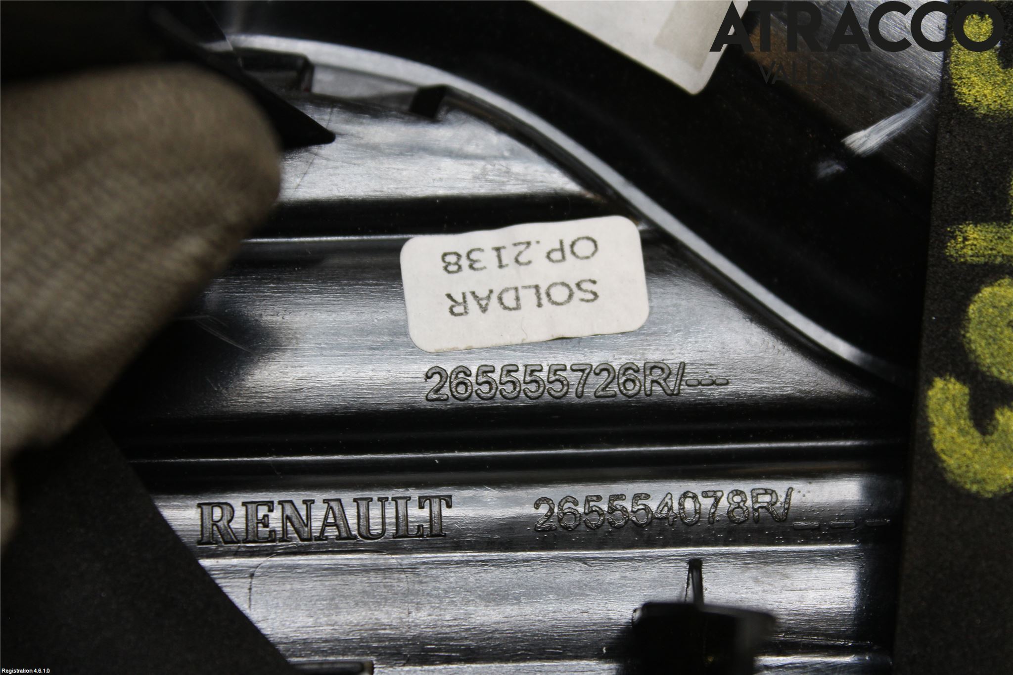 Renault CAPTUR 20-24 Bakljus Lucka Vä