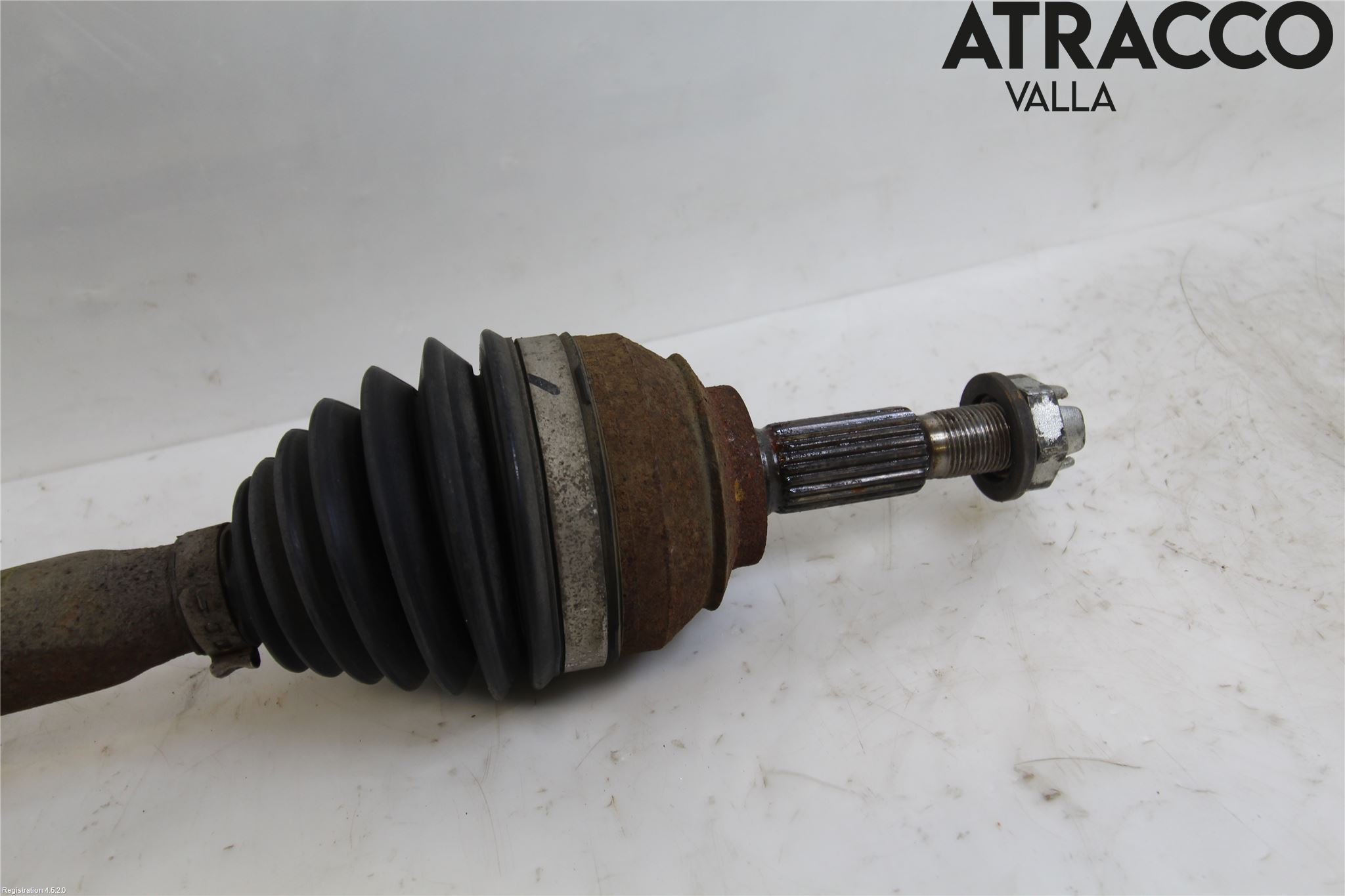 Renault CLIO IV 16-19 Drivaxel Fram Höger