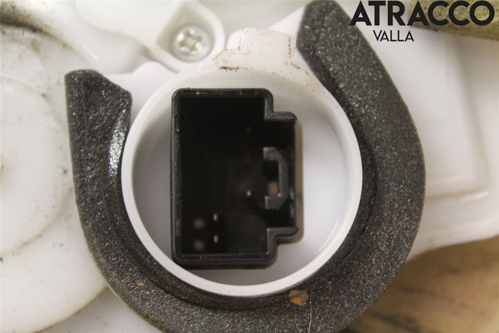 Mazda 2 (DE) 08-15 Låskista-Dörrlås