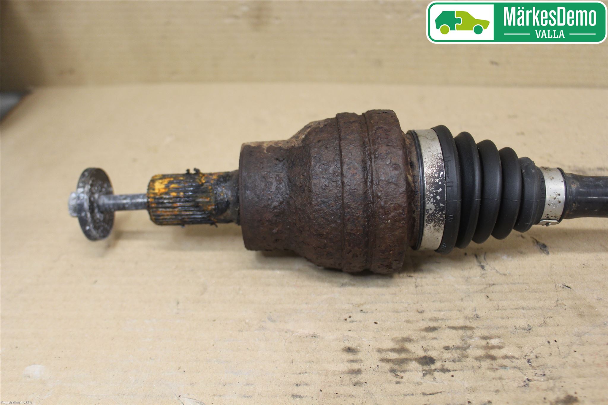 Volvo XC90 03-06 Drivaxel Bak Vänster