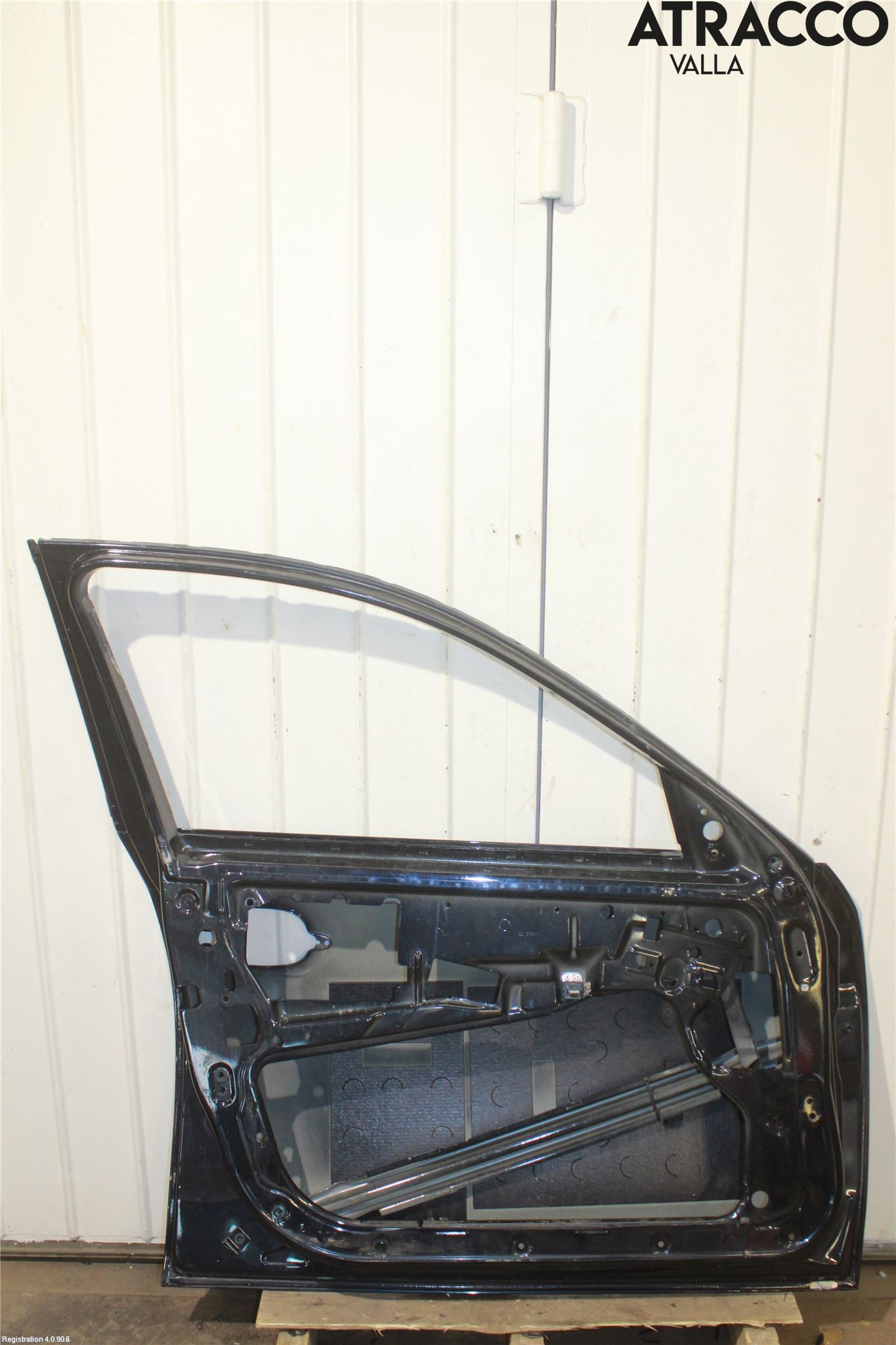 BMW 5 E60/61 Sed/Tou 02-10 Dörr Fram Vänster