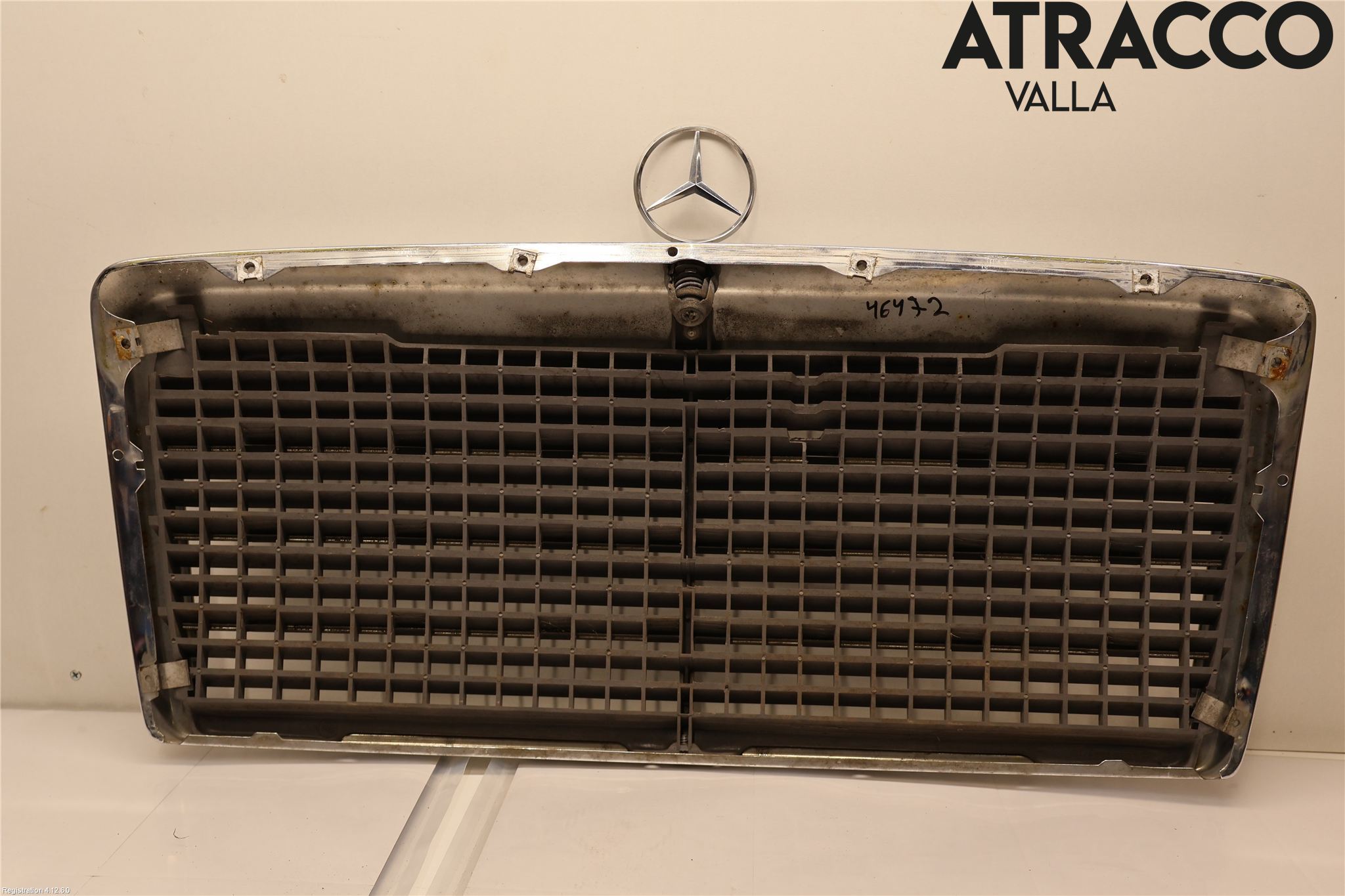 Mercedes-Benz MB 200-500  (W124) 86-96 Grill Komp