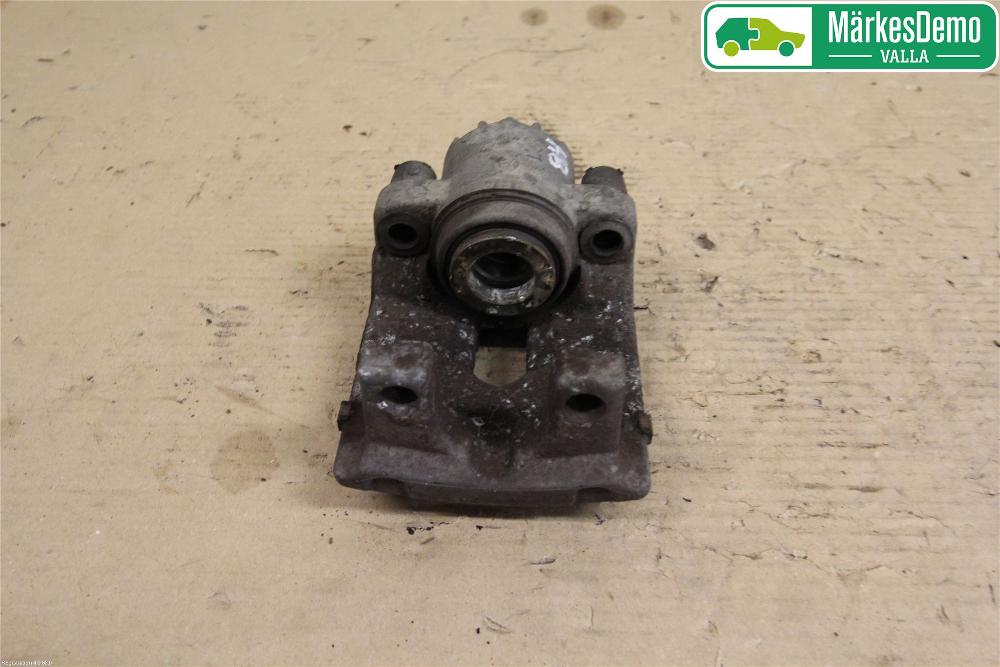 BMW 5 E60/61 Sed/Tou 02-10 Bromsok Bak Höger