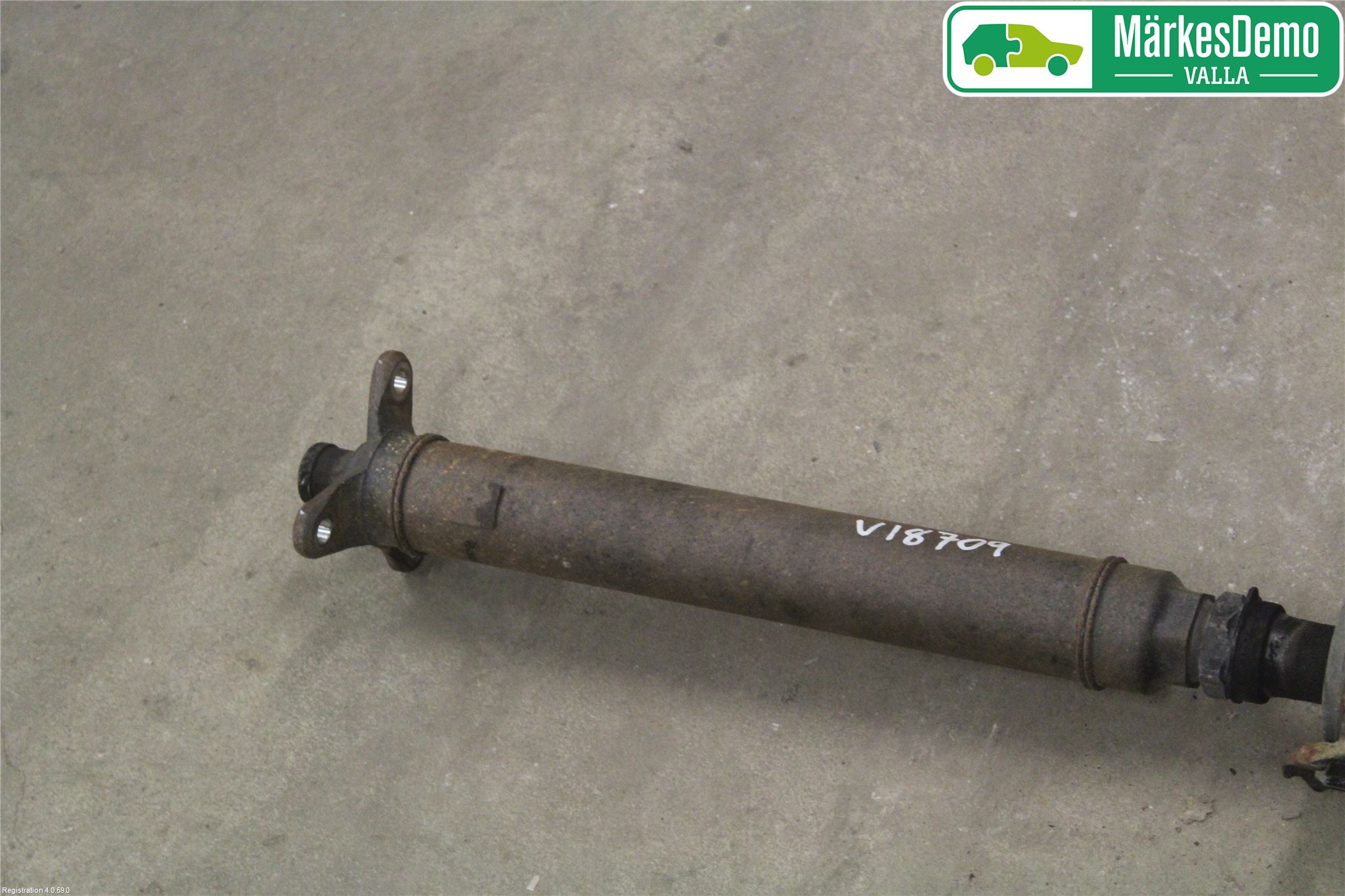 Lexus IS 220d/250/350 06-13 Mellanaxel Komp