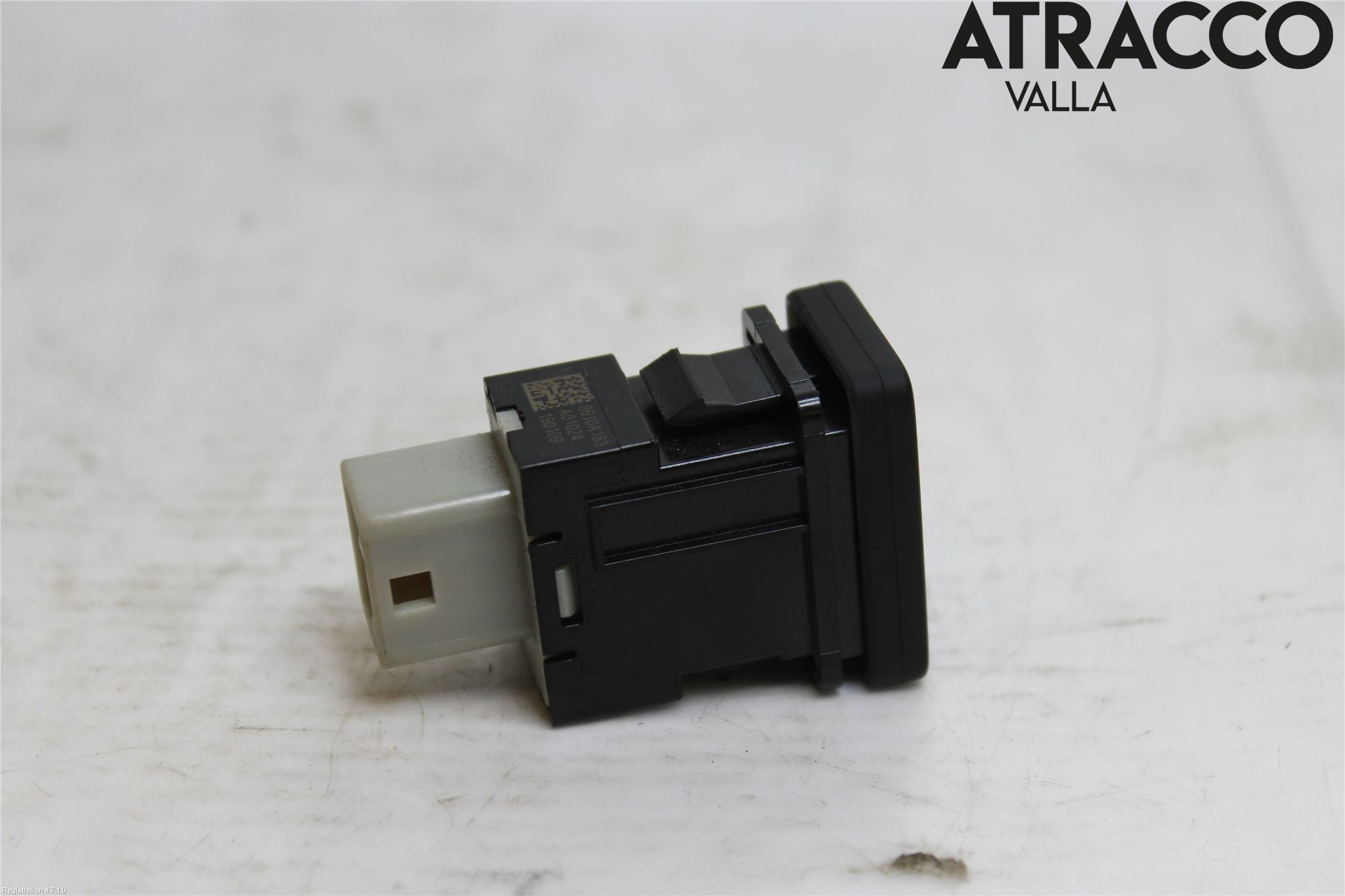 Mitsubishi OUTLANDER 13-21 Strömställare Övrigt