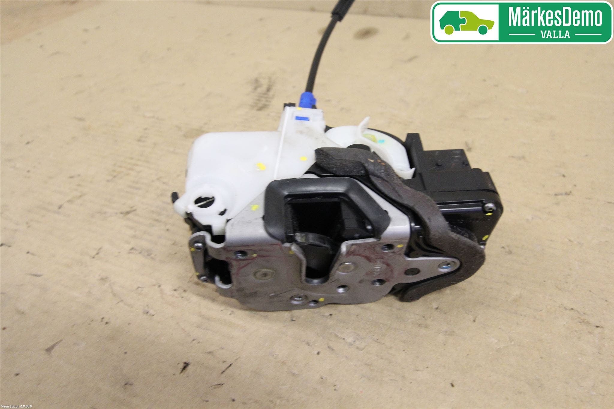 Opel ASTRA J 10-15 Låskista-Dörrlås