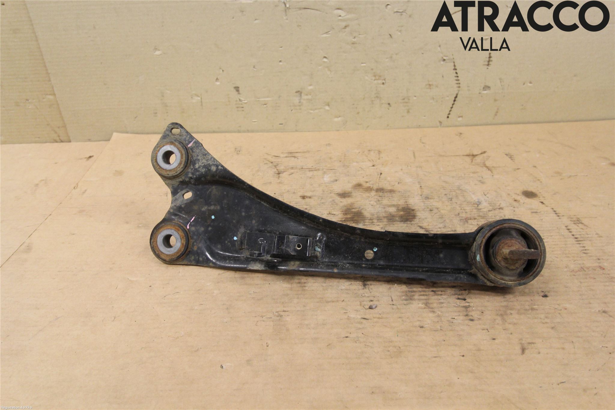 Toyota AURIS 13-19 Bärarm Bak Vänster