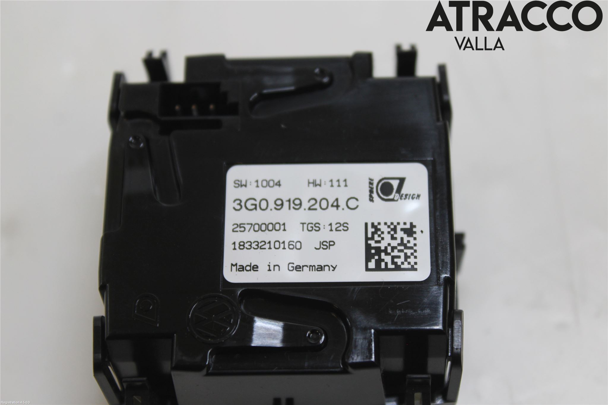 Volkswagen VW PASSAT 15-19 Instrument Klocka