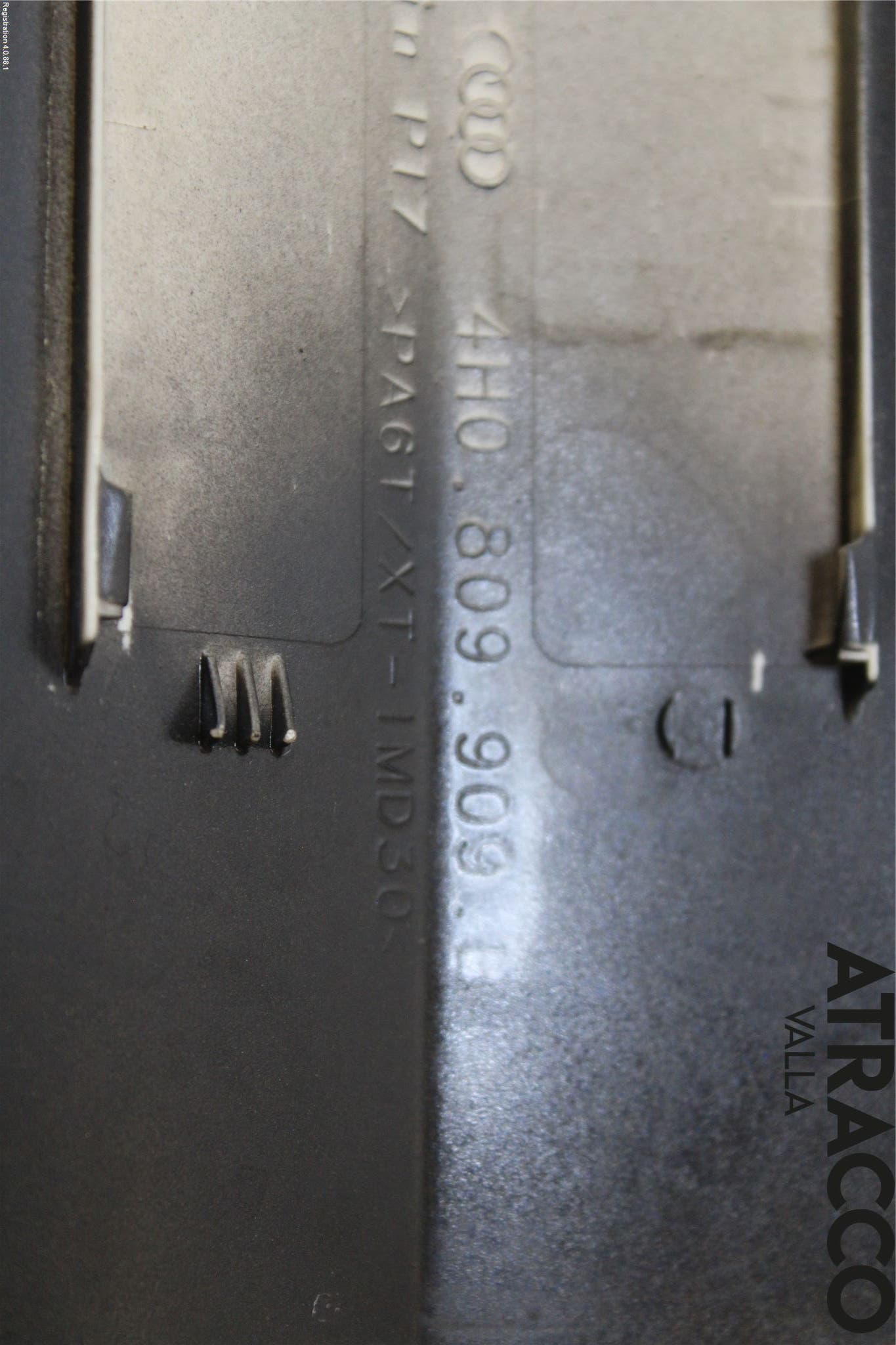 Audi A8/S8 4H 10-17 Tanklucka