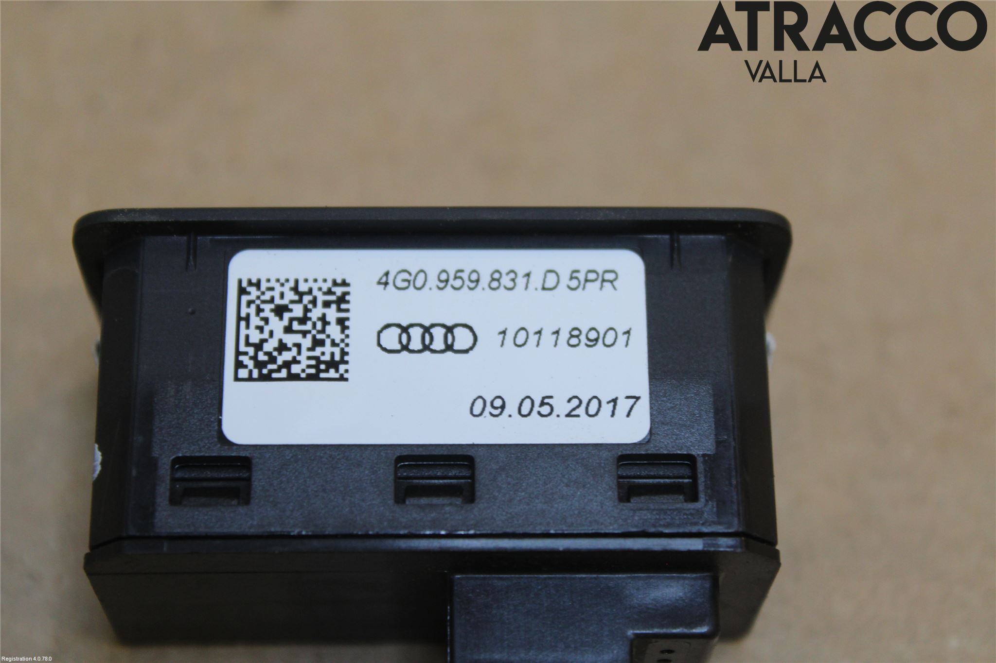 Audi A4/S4 B9 16-19 Strömställare Baklucka