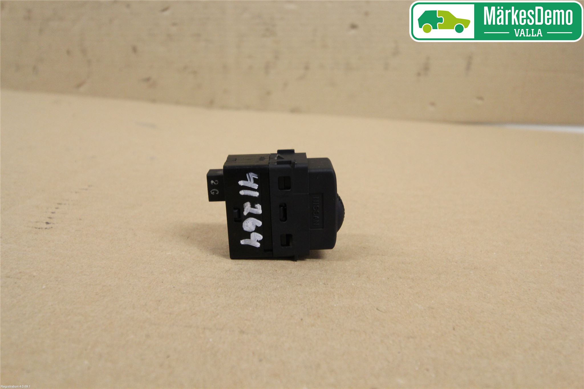 Nissan MICRA 11-16 Str Ljusvidd Reglering