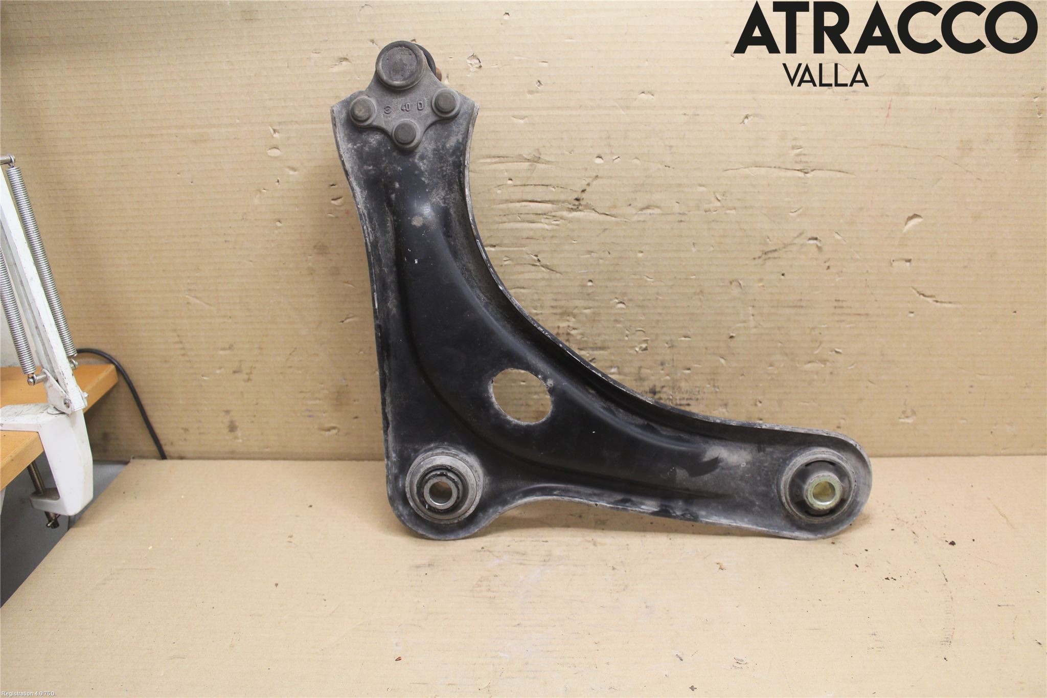 Peugeot 2008 13-20 Bärarm Fram Undre Vä