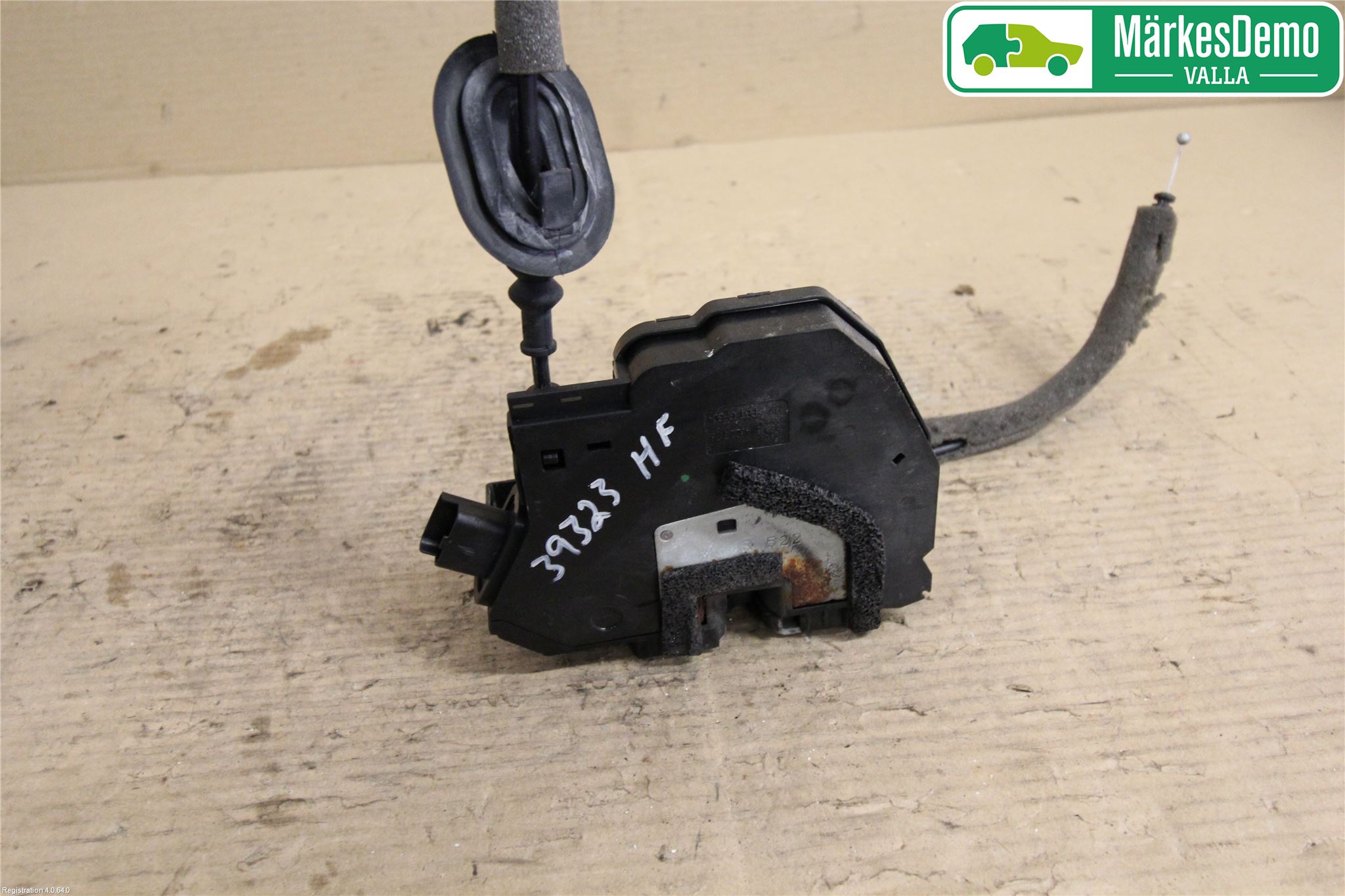 Renault CLIO IV 12-16 Låskista-Dörrlås